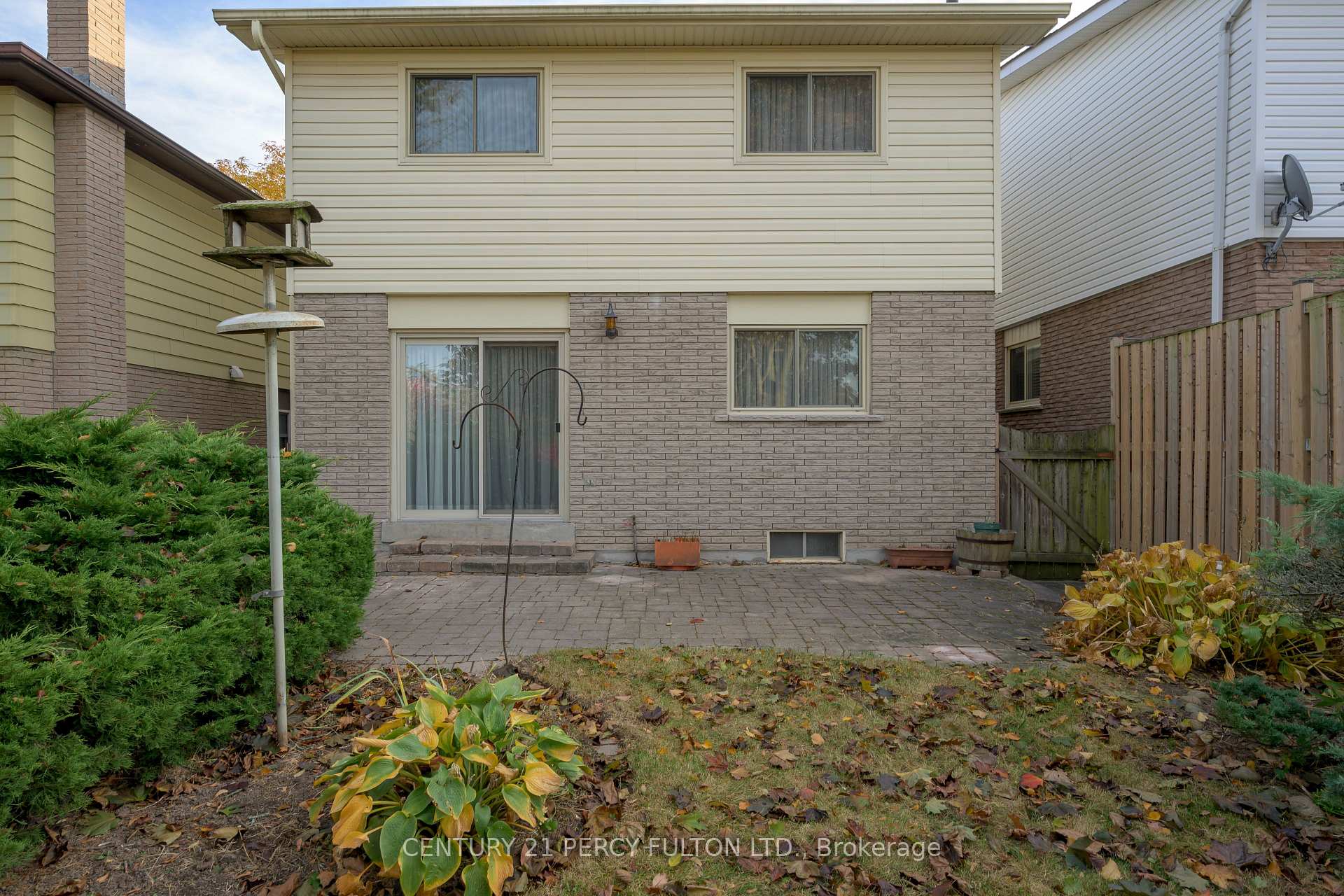 Photo 45 of 626 Creekview Circle, Pickering, West Shore — HOMEH