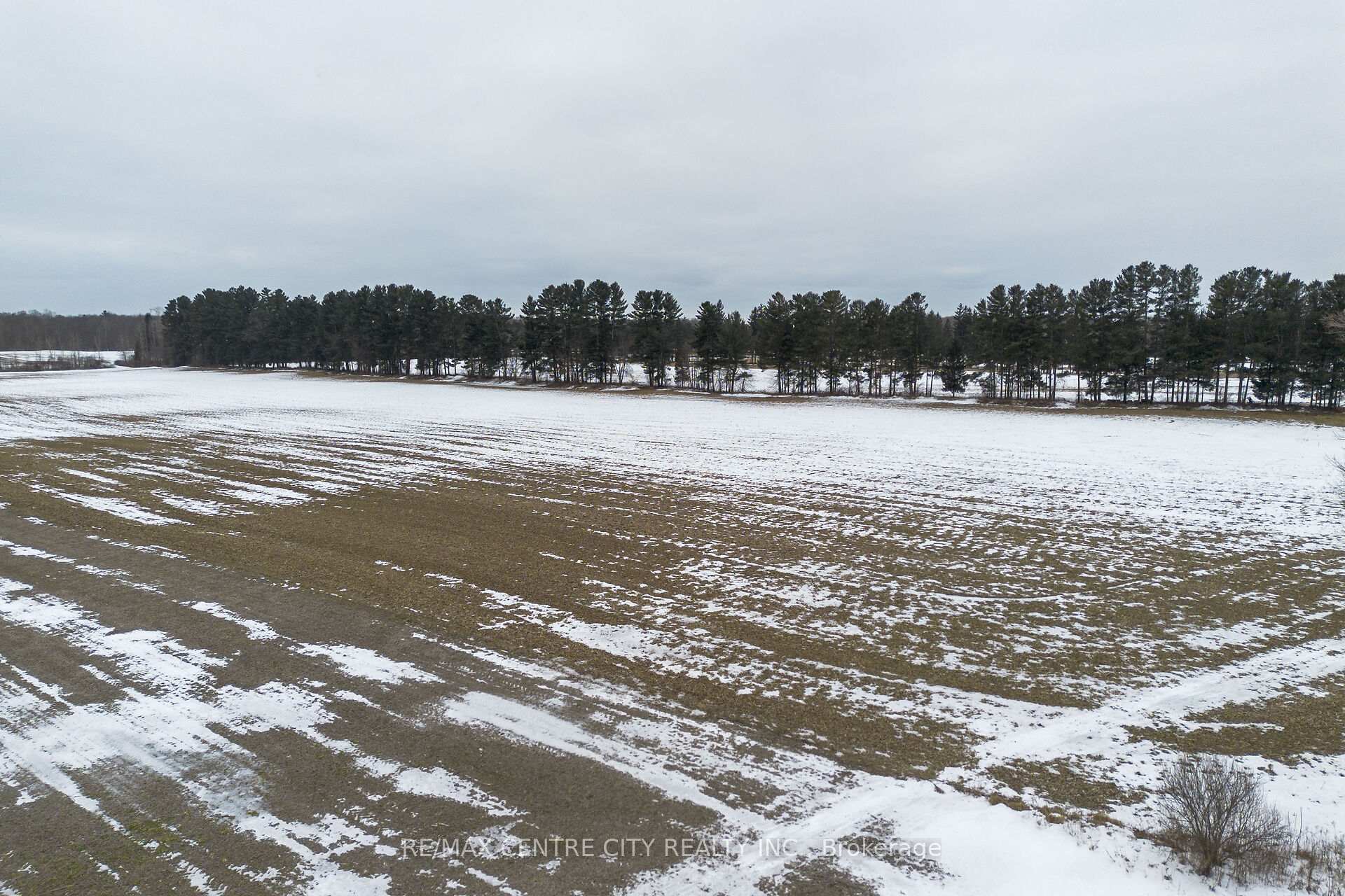 Photo 3 of 56813 Light Line, Bayham, Rural Bayham — HOMEH