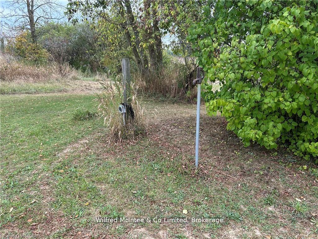 Photo 3 of 1348 Bruce 15 Road, Brockton — HOMEH