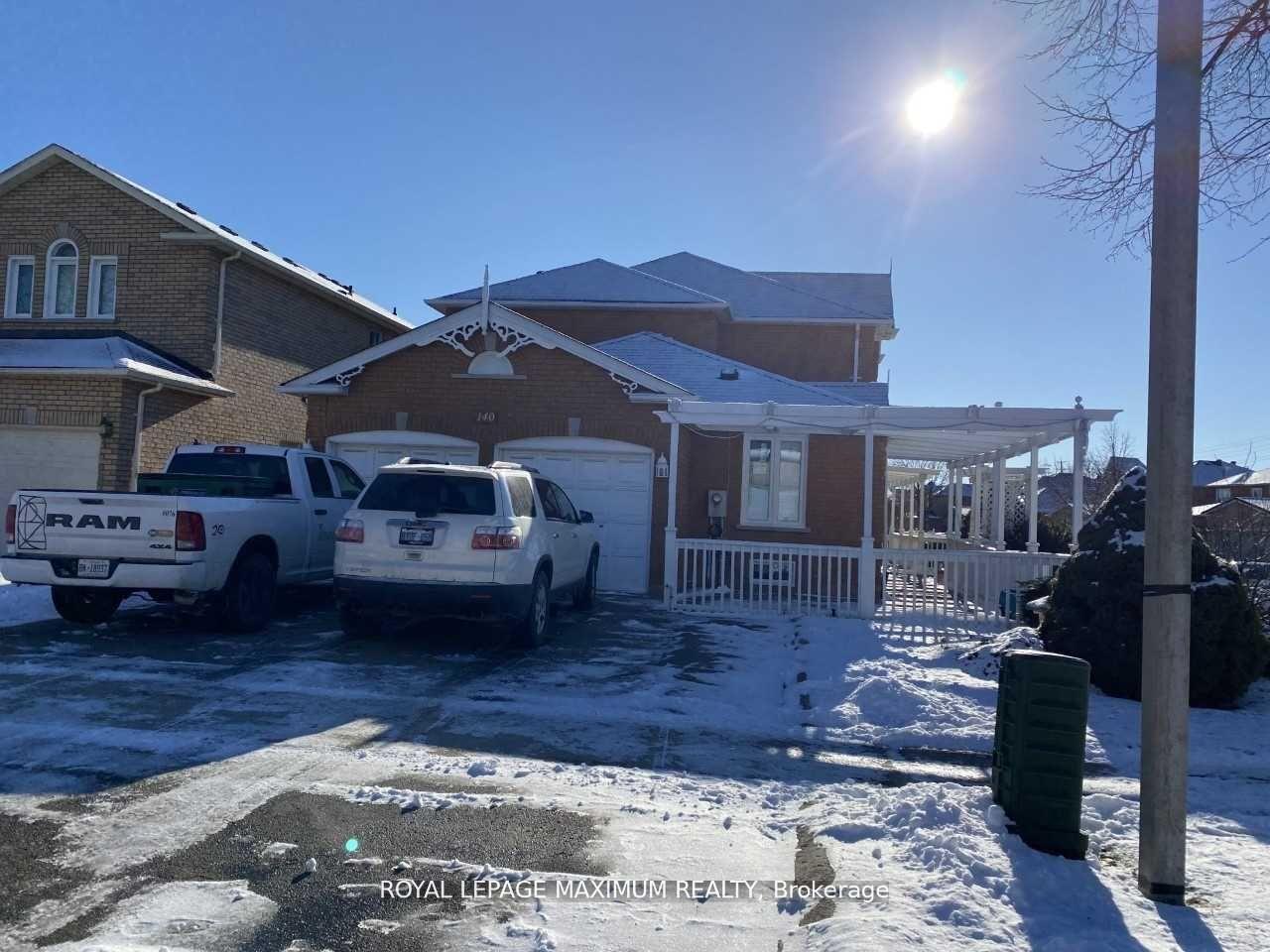 Photo 2 of 140 Andy Crescent, Vaughan, Elder Mills — HOMEH