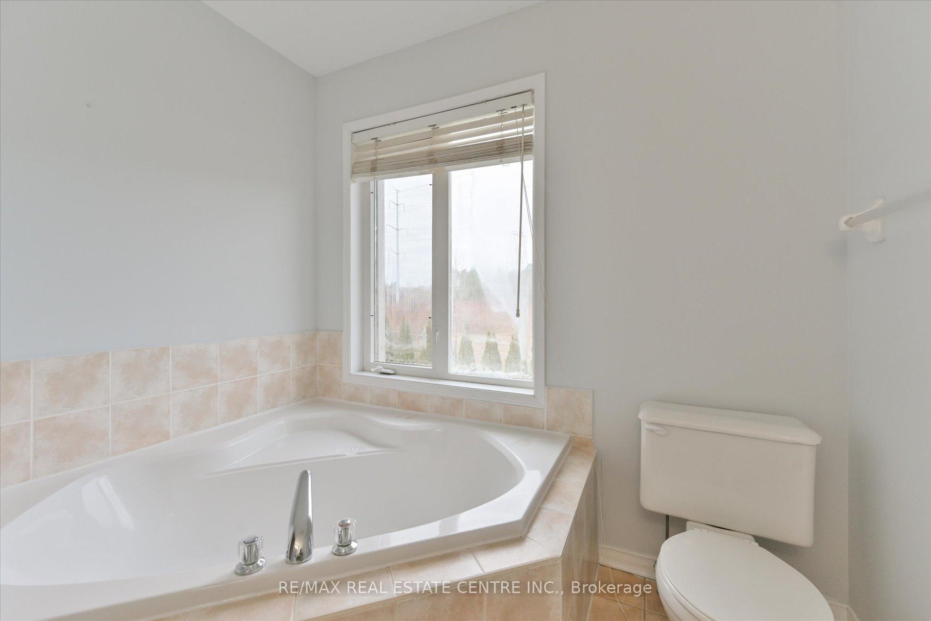 Photo 22 of 602 Amaretto Avenue, Pickering, Amberlea — HOMEH