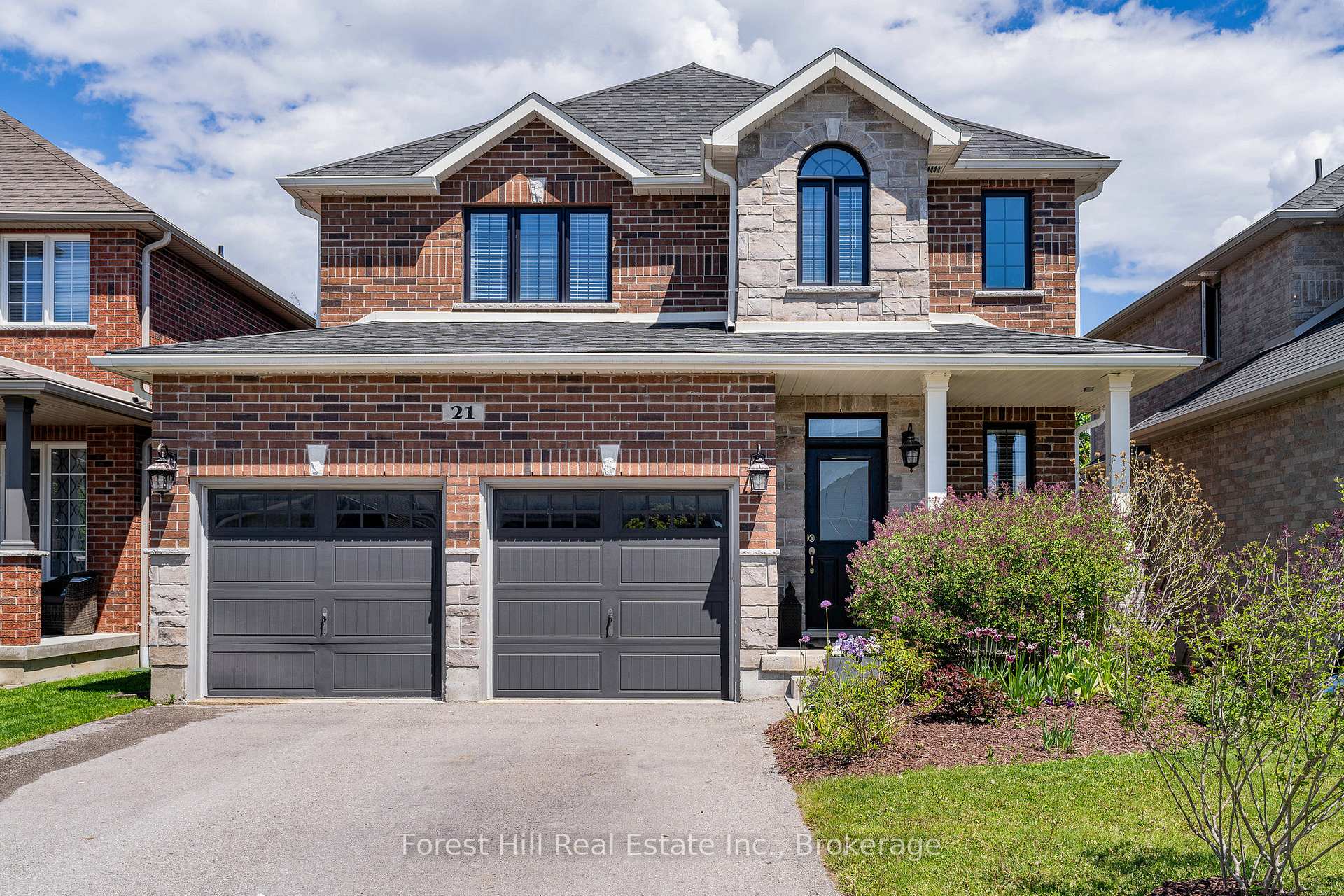 Front of 21 Marta Crescent
