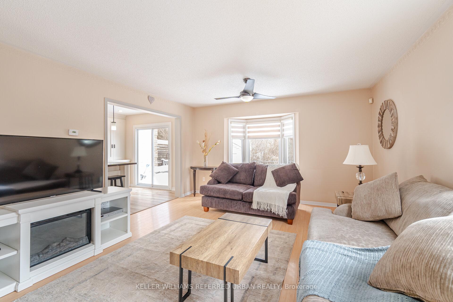 Photo 10 of 1839 Valleyview Drive, Pickering, Highbush — HOMEH