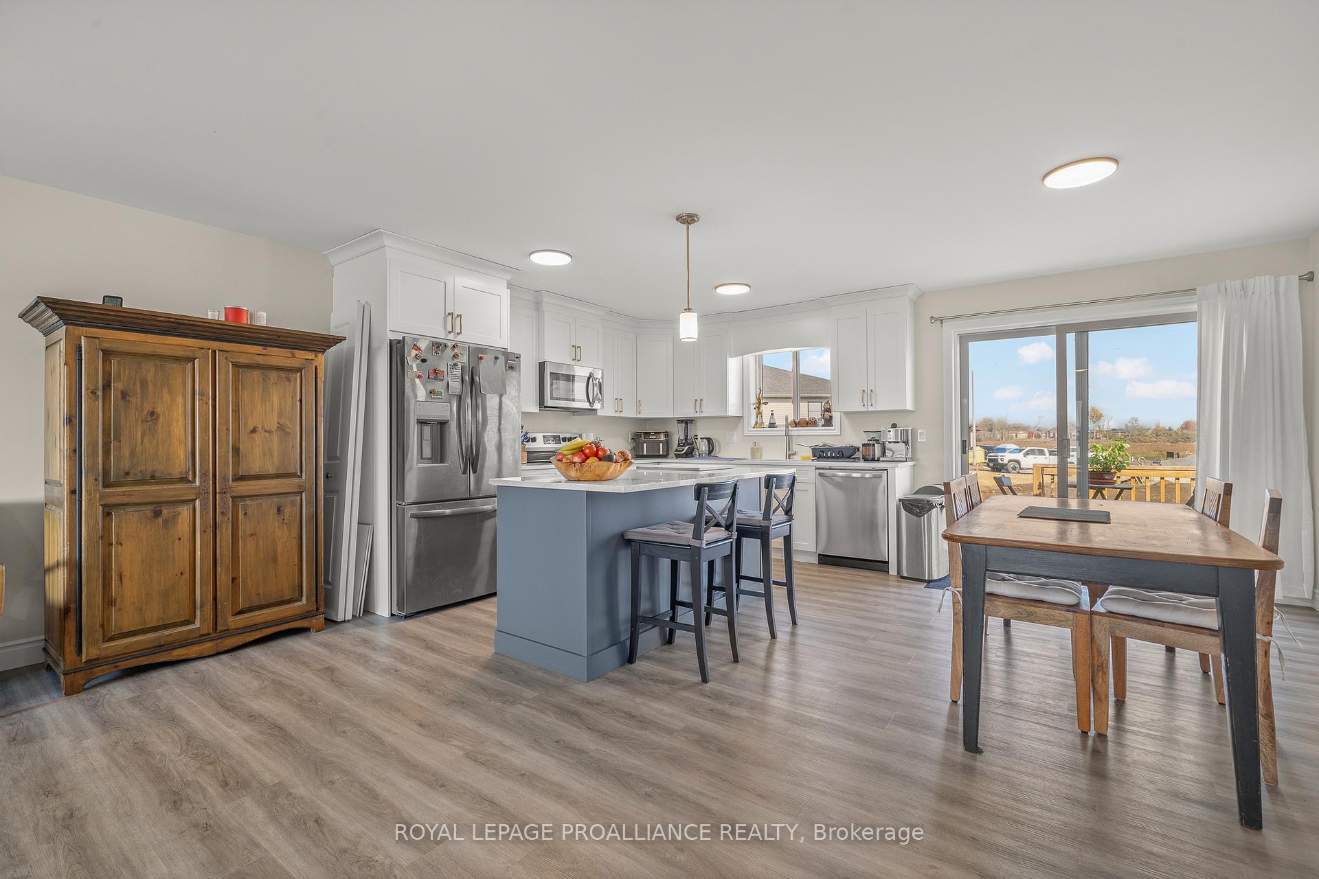 Photo 6 of Unit A, 155 Sienna Avenue, Belleville, Belleville Ward — HOMEH