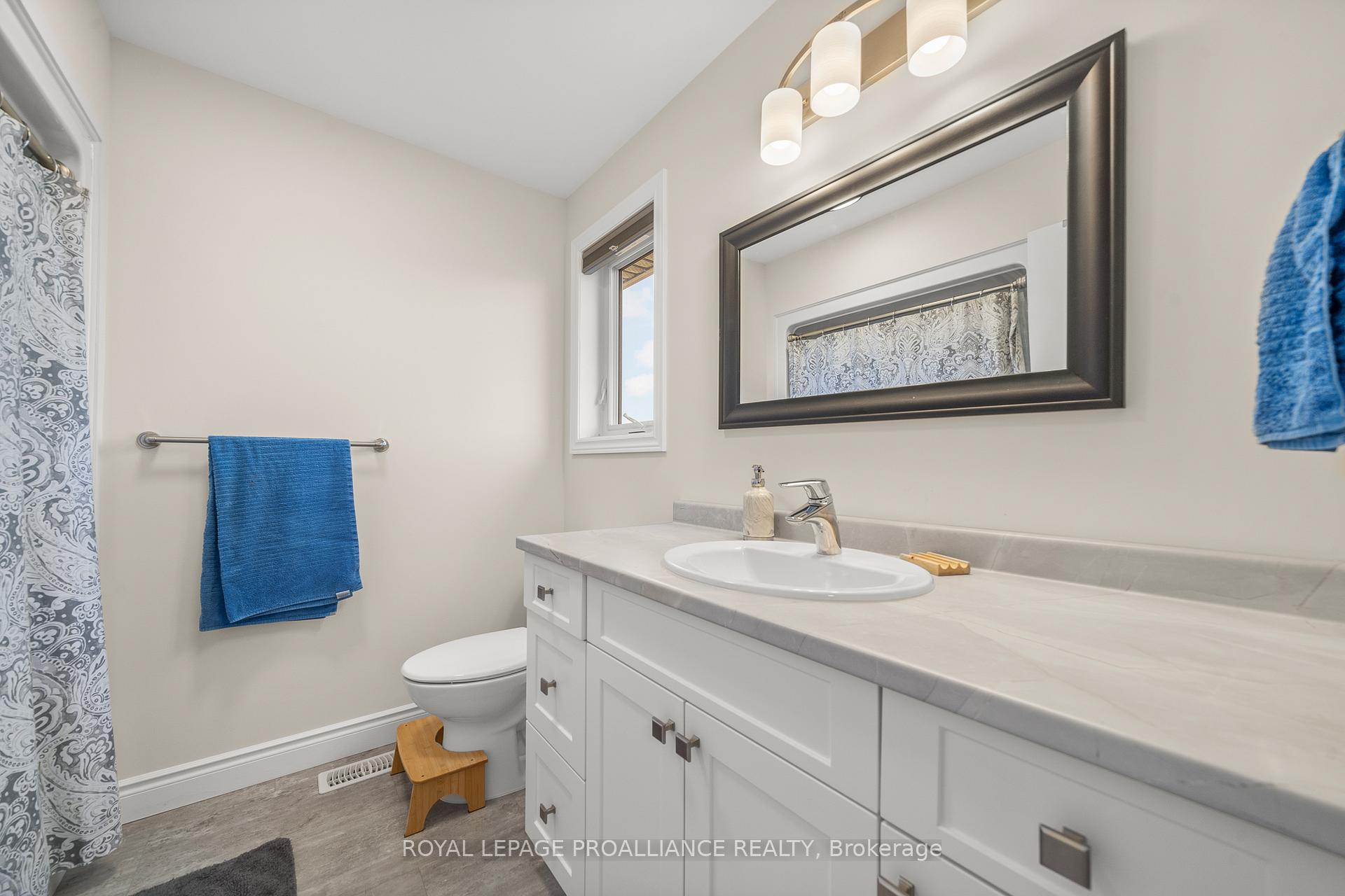 Photo 13 of Unit A, 155 Sienna Avenue, Belleville, Belleville Ward — HOMEH