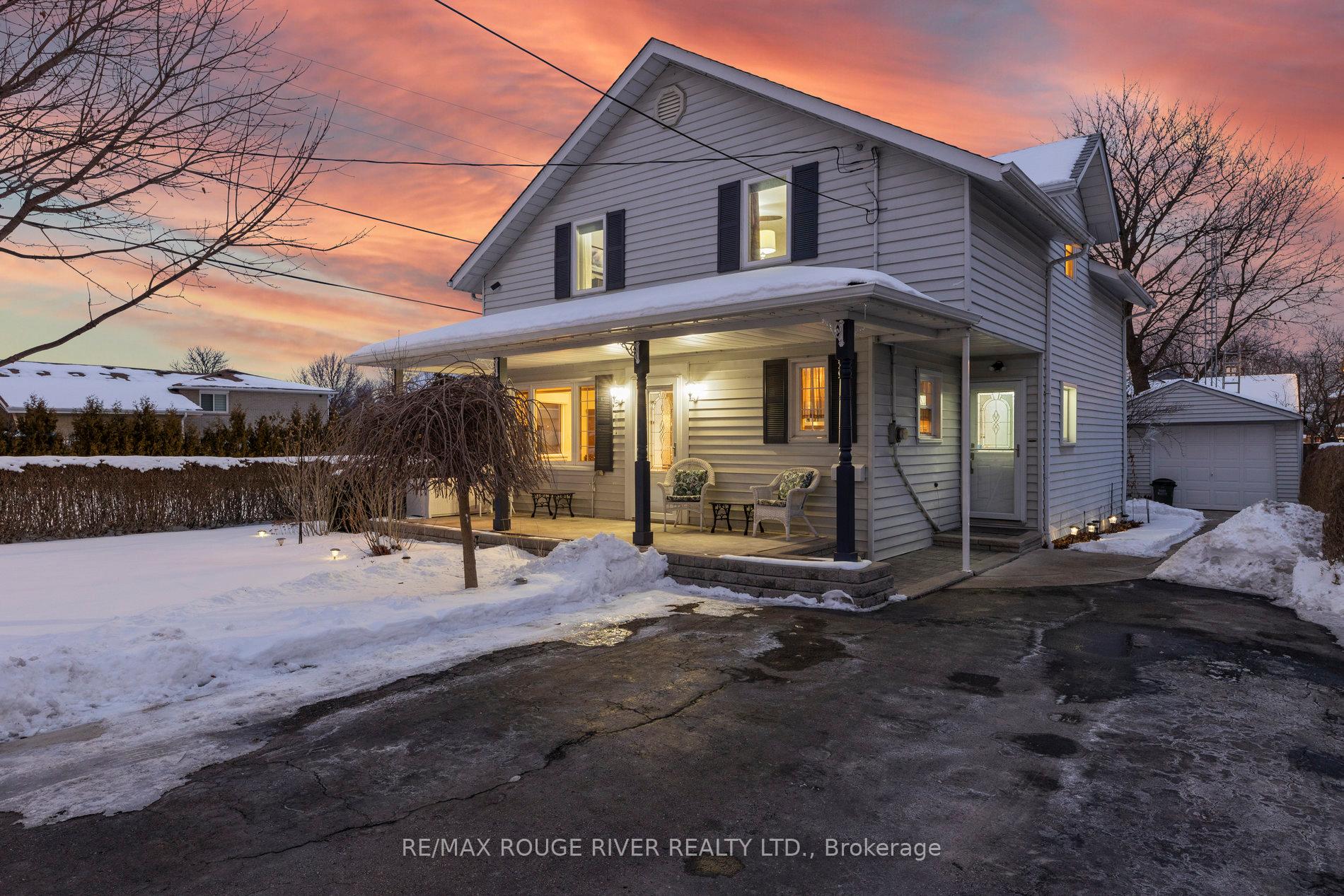 Photo 1 of 721 Victory Drive, Pickering, West Shore — HOMEH