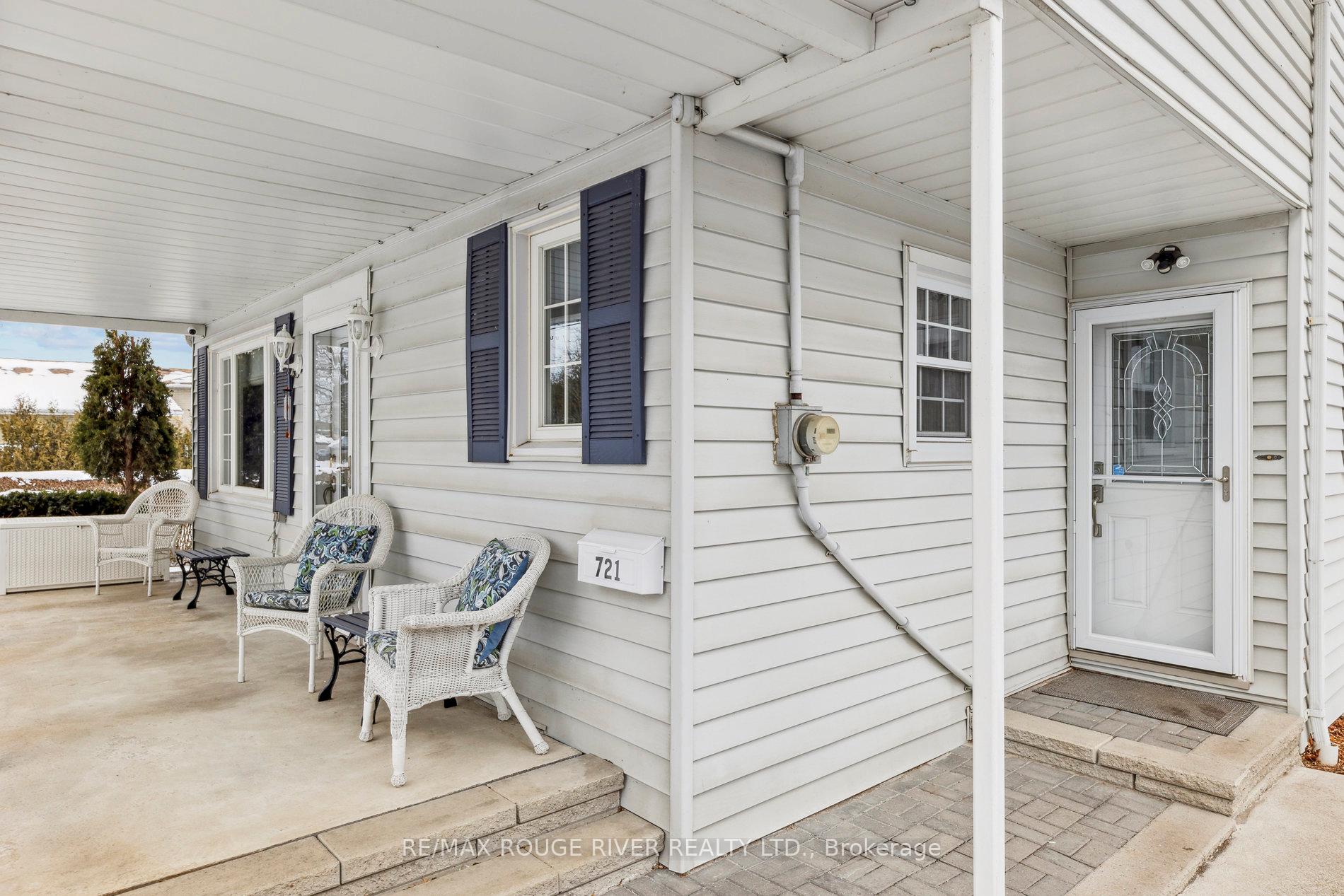 Photo 6 of 721 Victory Drive, Pickering, West Shore — HOMEH