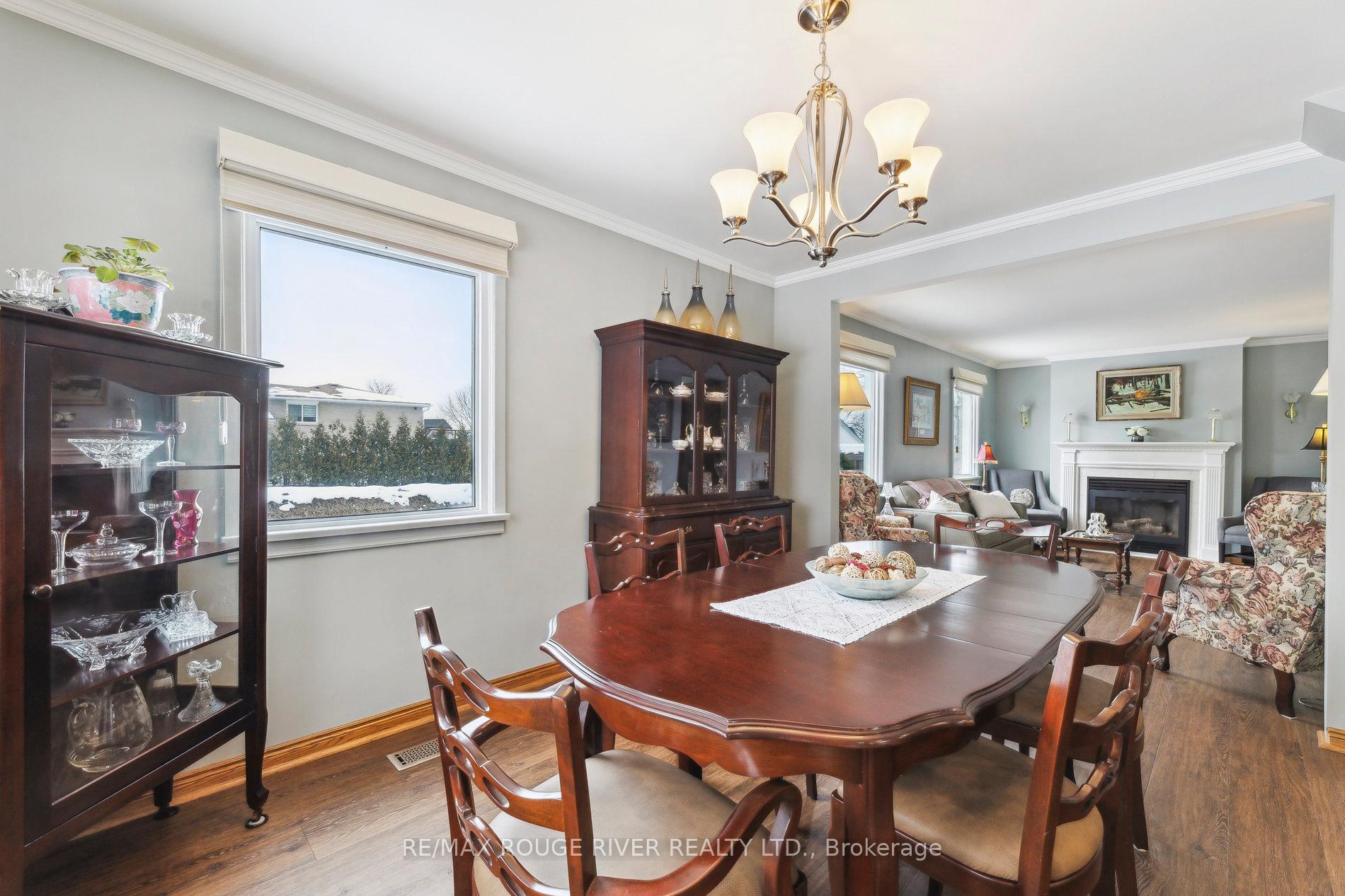 Photo 14 of 721 Victory Drive, Pickering, West Shore — HOMEH