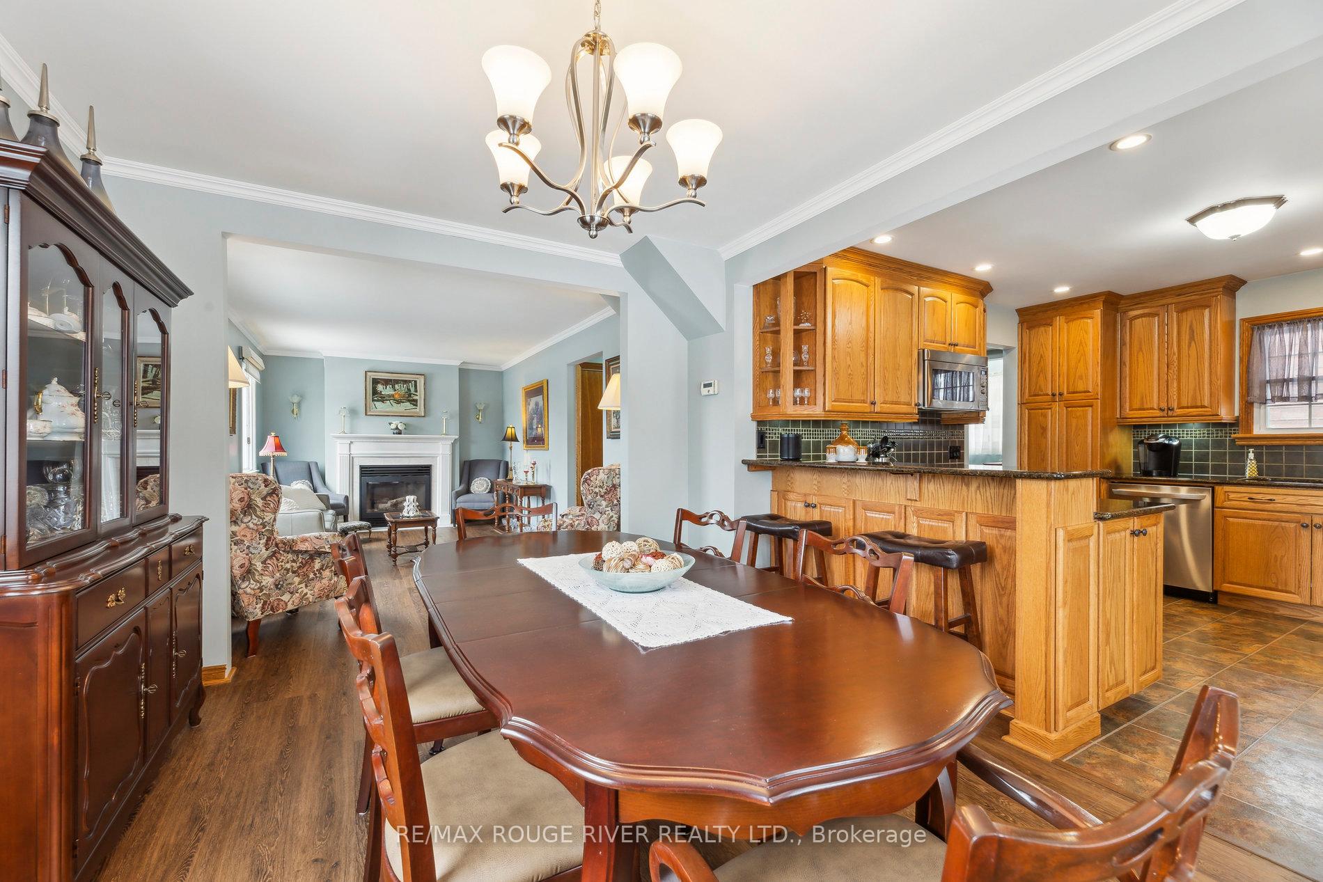 Photo 15 of 721 Victory Drive, Pickering, West Shore — HOMEH