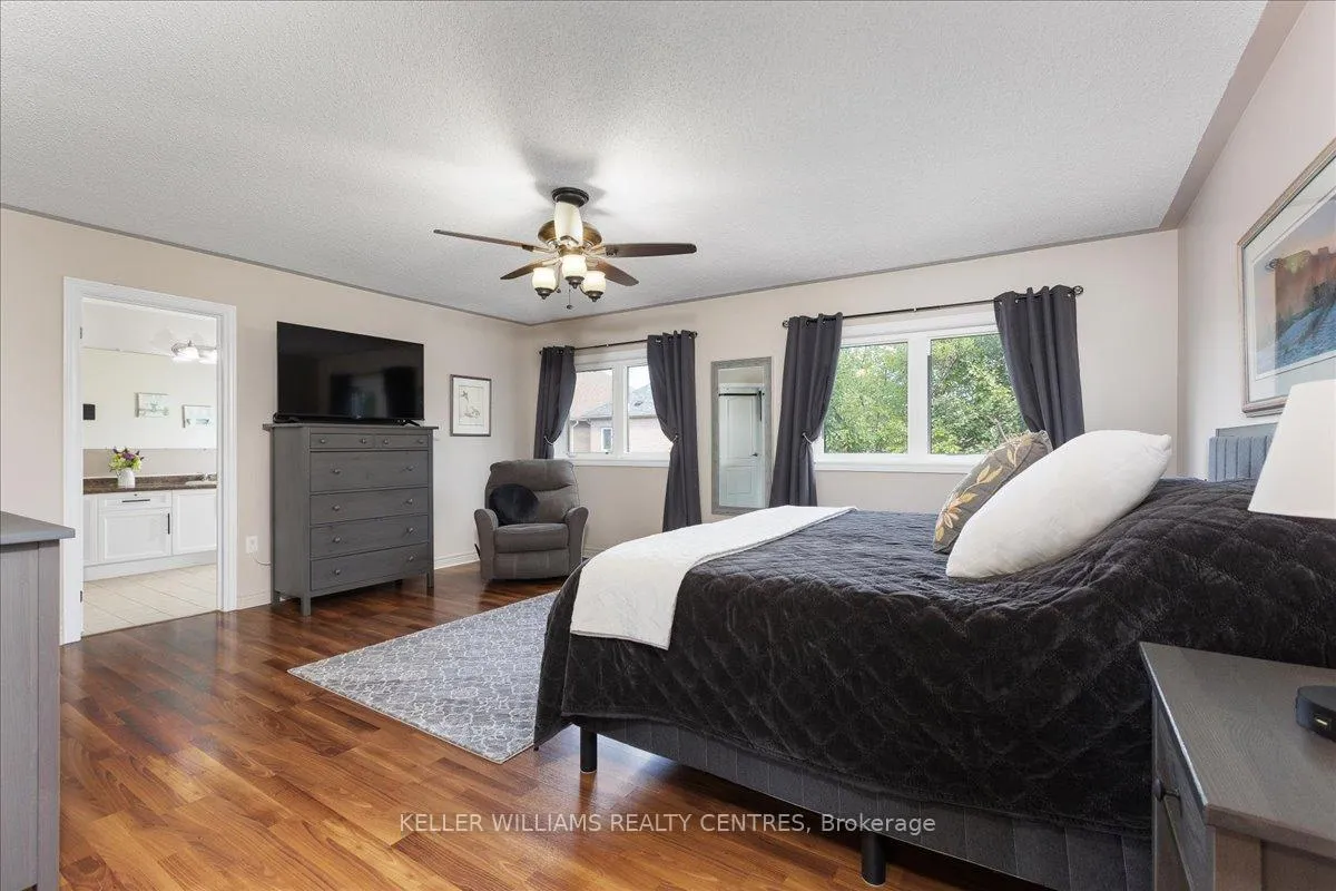 Photo 22 of 47 Ames Crescent, Aurora, Bayview Northeast — HOMEH