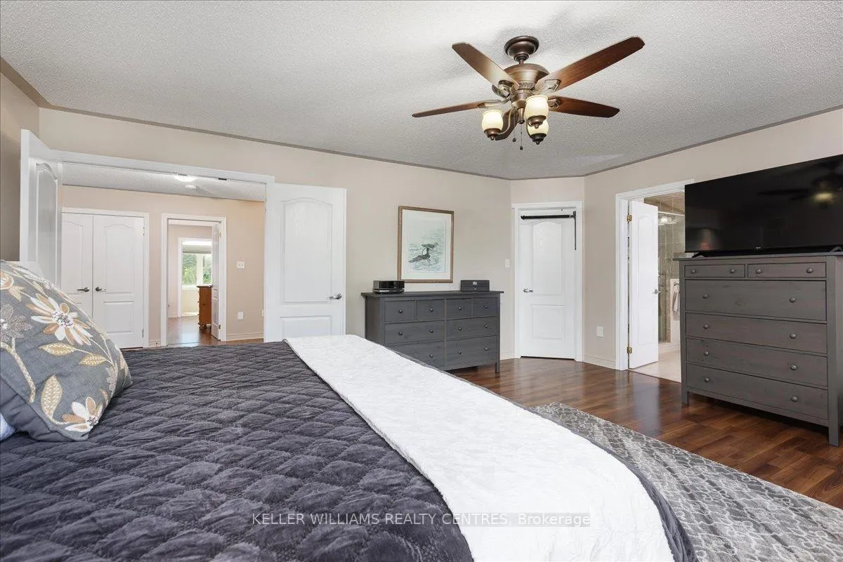 Photo 23 of 47 Ames Crescent, Aurora, Bayview Northeast — HOMEH