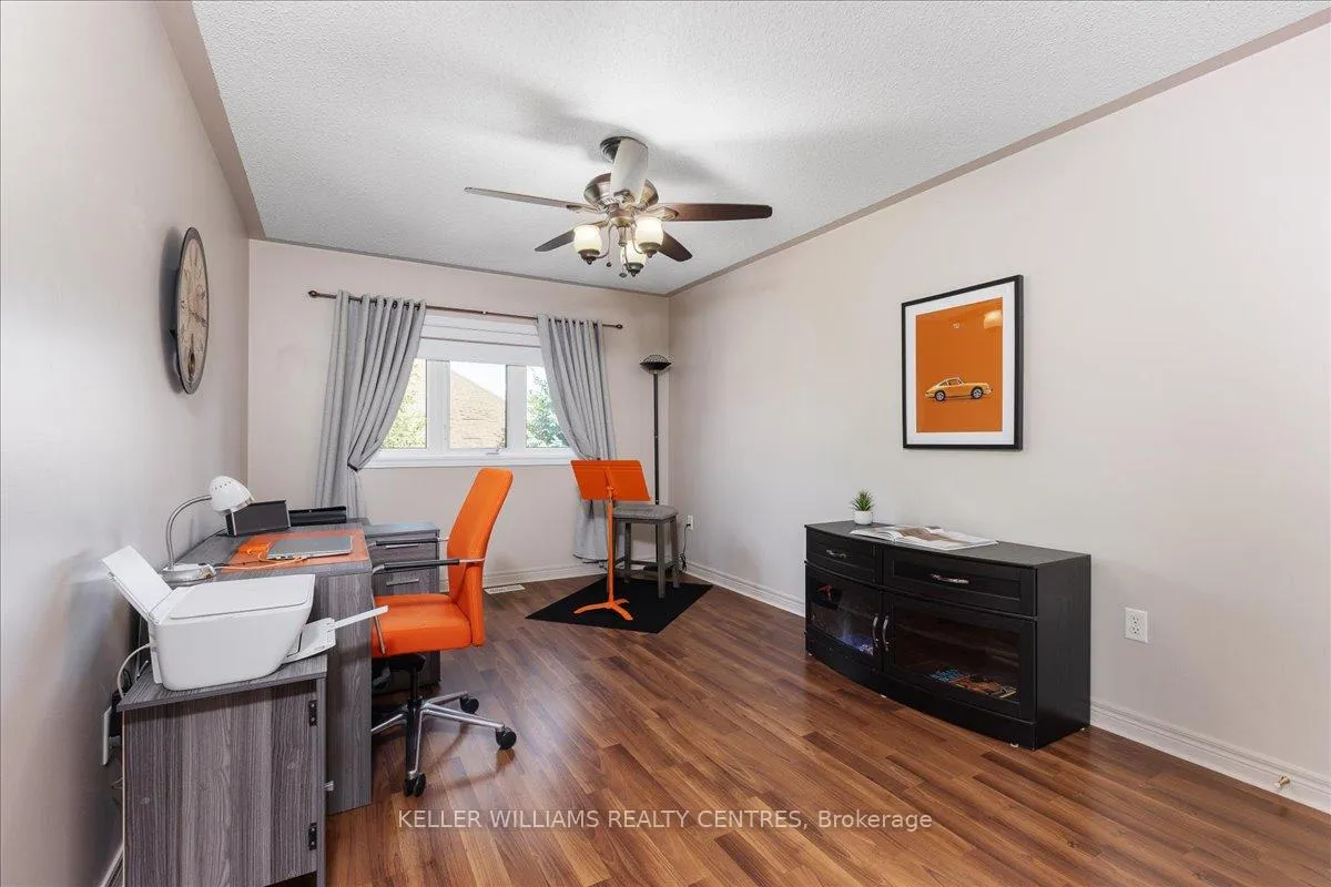 Photo 25 of 47 Ames Crescent, Aurora, Bayview Northeast — HOMEH