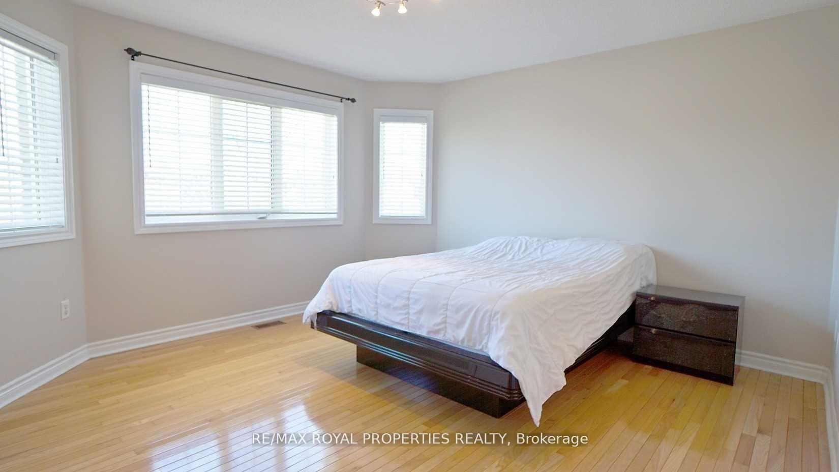 Photo 21 of 26 Ginger Grove, Vaughan, Sonoma Heights — HOMEH