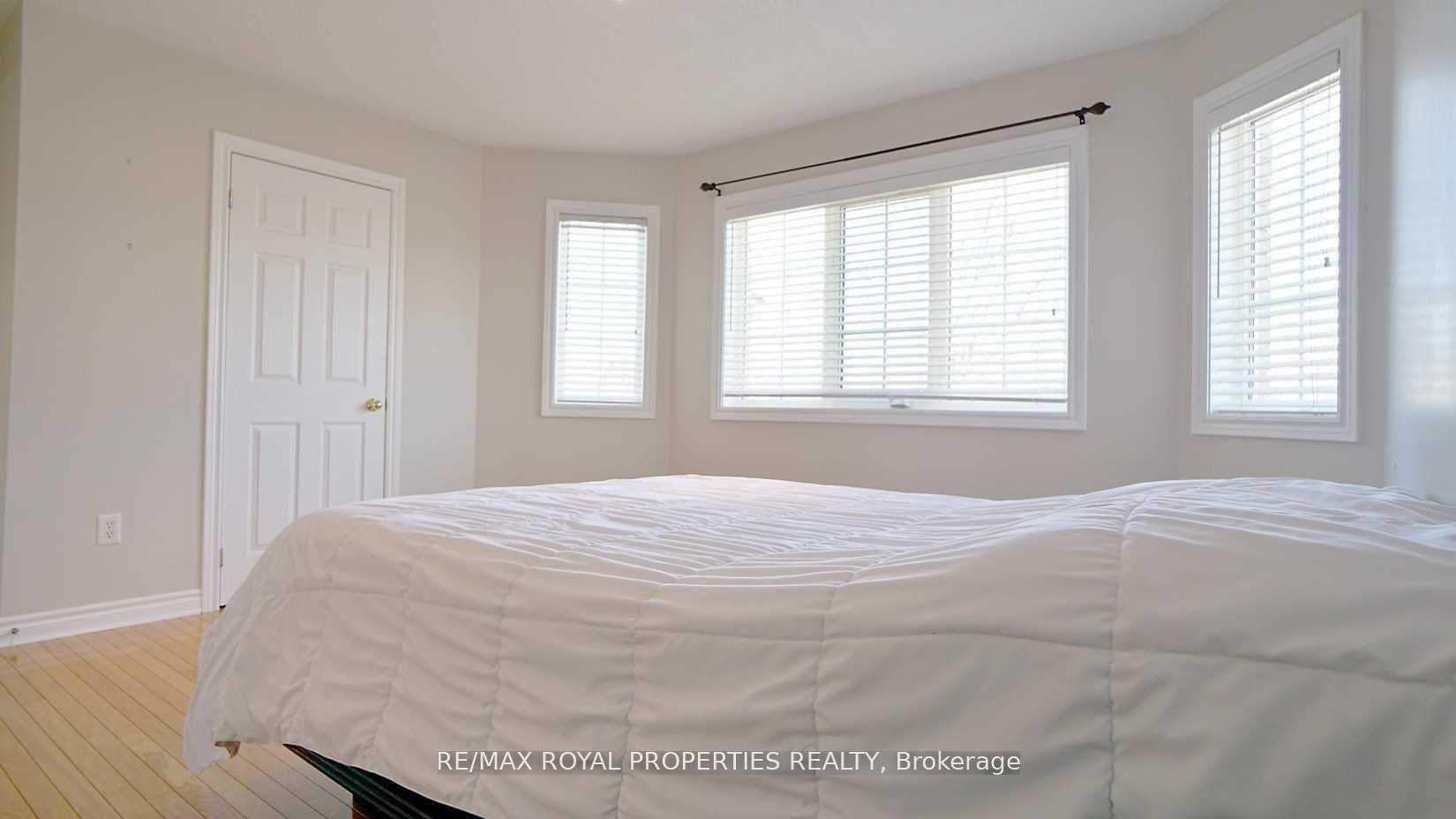 Photo 22 of 26 Ginger Grove, Vaughan, Sonoma Heights — HOMEH