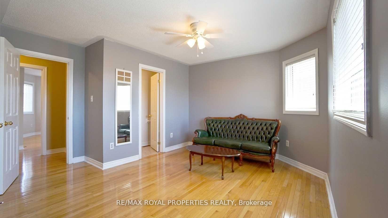 Photo 24 of 26 Ginger Grove, Vaughan, Sonoma Heights — HOMEH