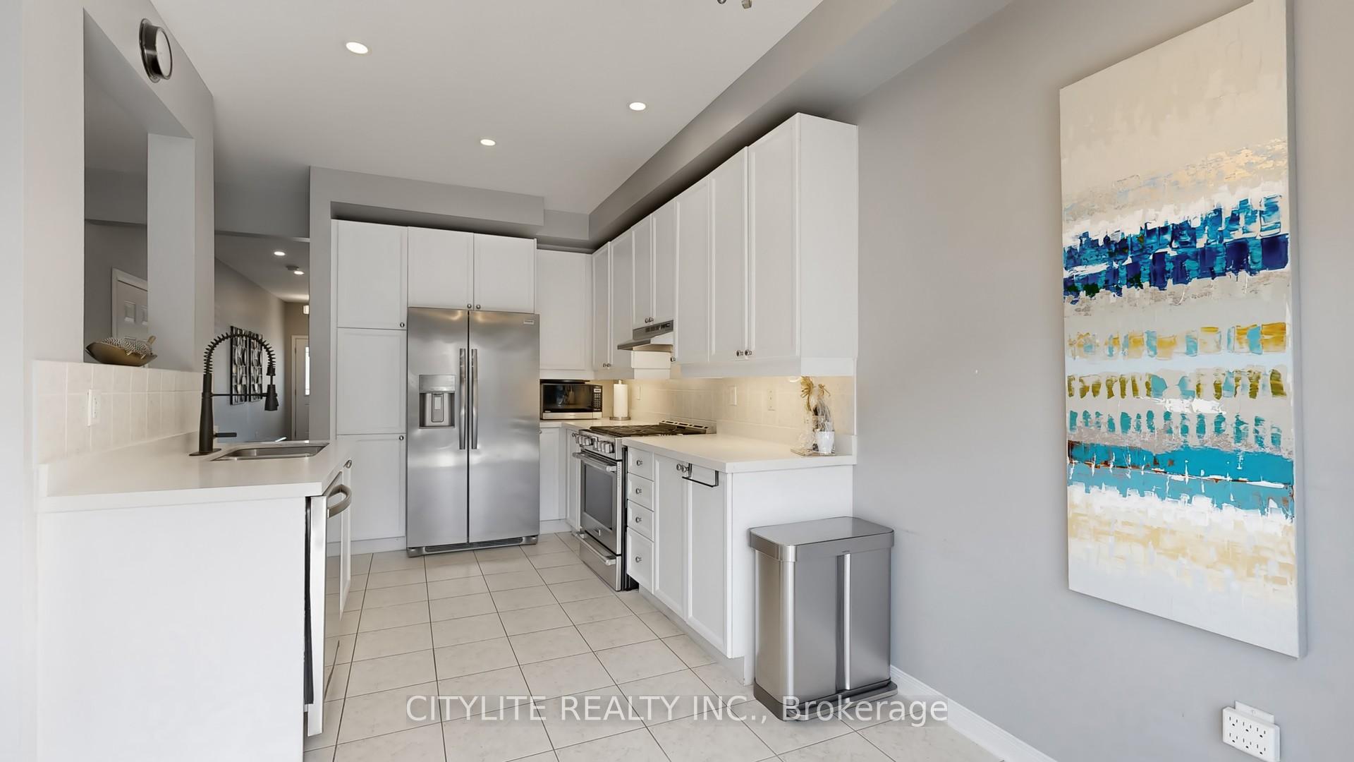 Photo 9 of 18 Barden Crescent, Ajax, Northeast Ajax — HOMEH