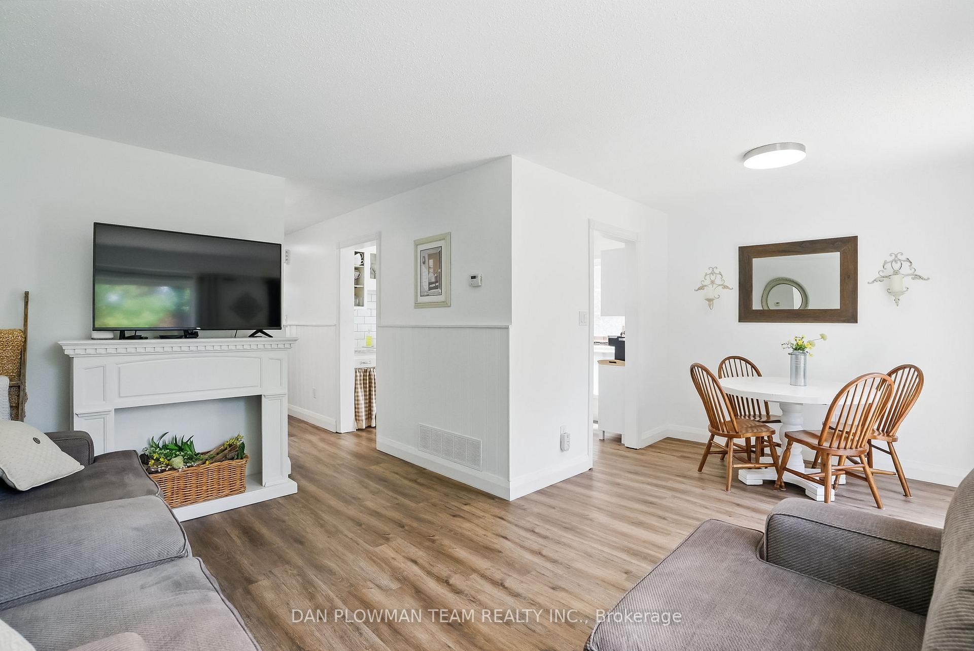 Photo 8 of 57 Kirby Crescent, Whitby, Blue Grass Meadows — HOMEH