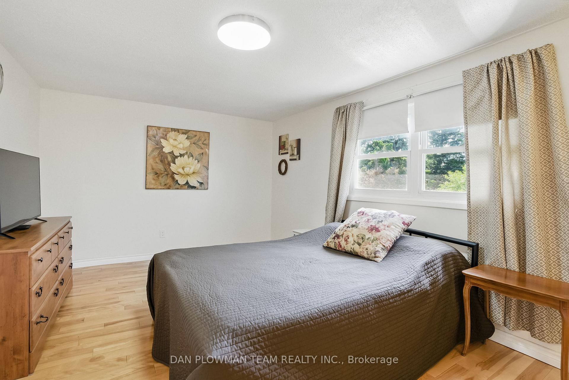 Photo 21 of 57 Kirby Crescent, Whitby, Blue Grass Meadows — HOMEH