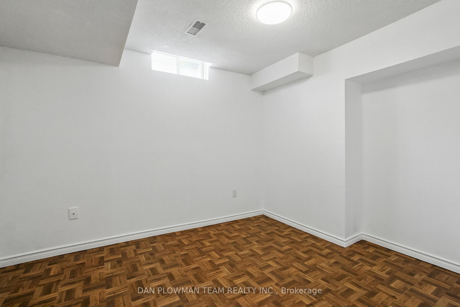 Photo 36 of 57 Kirby Crescent, Whitby, Blue Grass Meadows — HOMEH