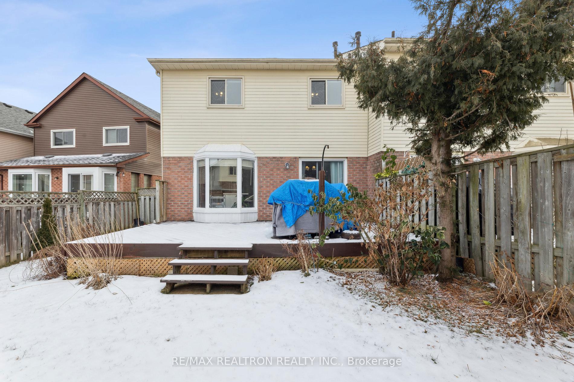 Photo 16 of 1065 Rathmore Crescent, Pickering, Liverpool — HOMEH