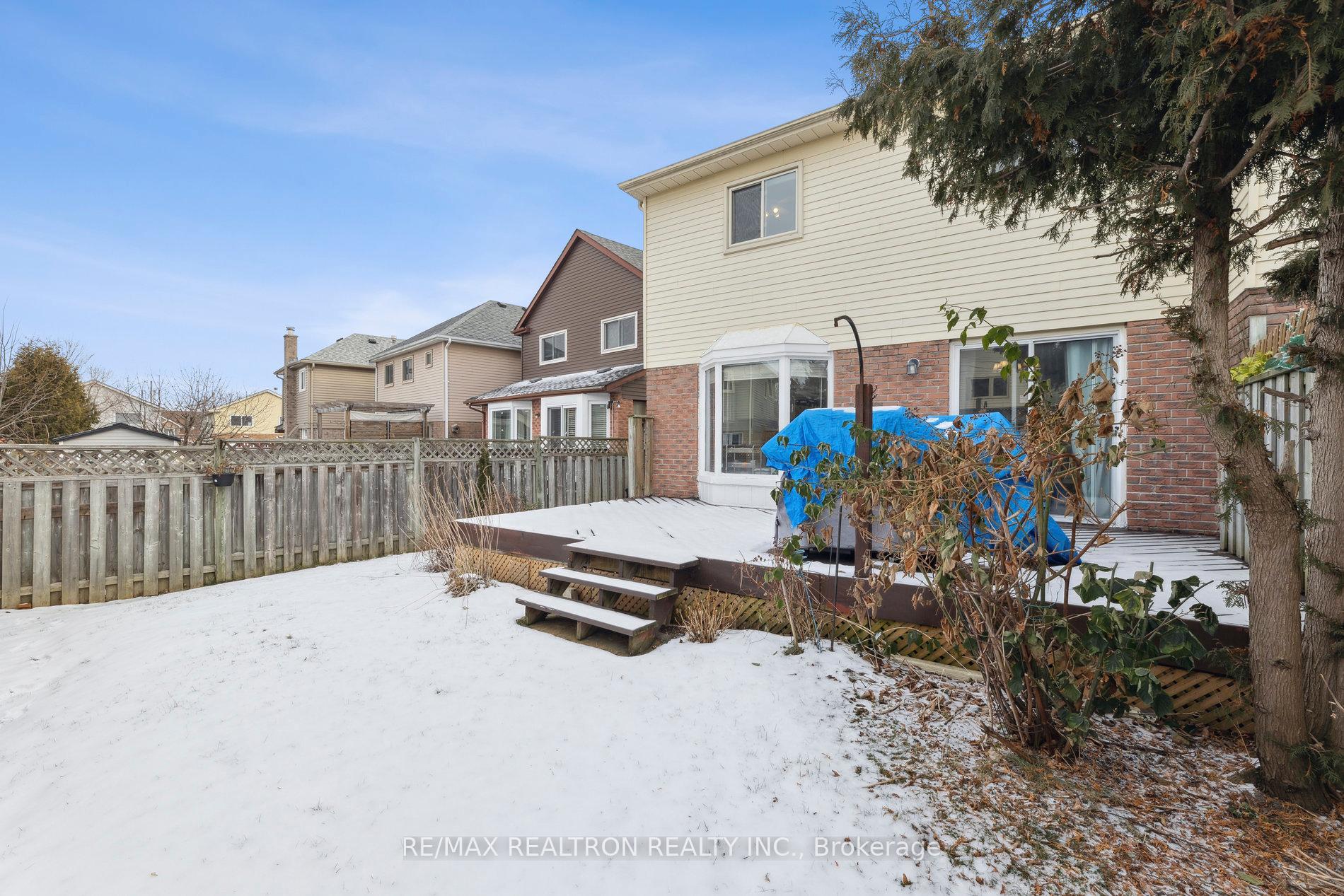 Photo 19 of 1065 Rathmore Crescent, Pickering, Liverpool — HOMEH