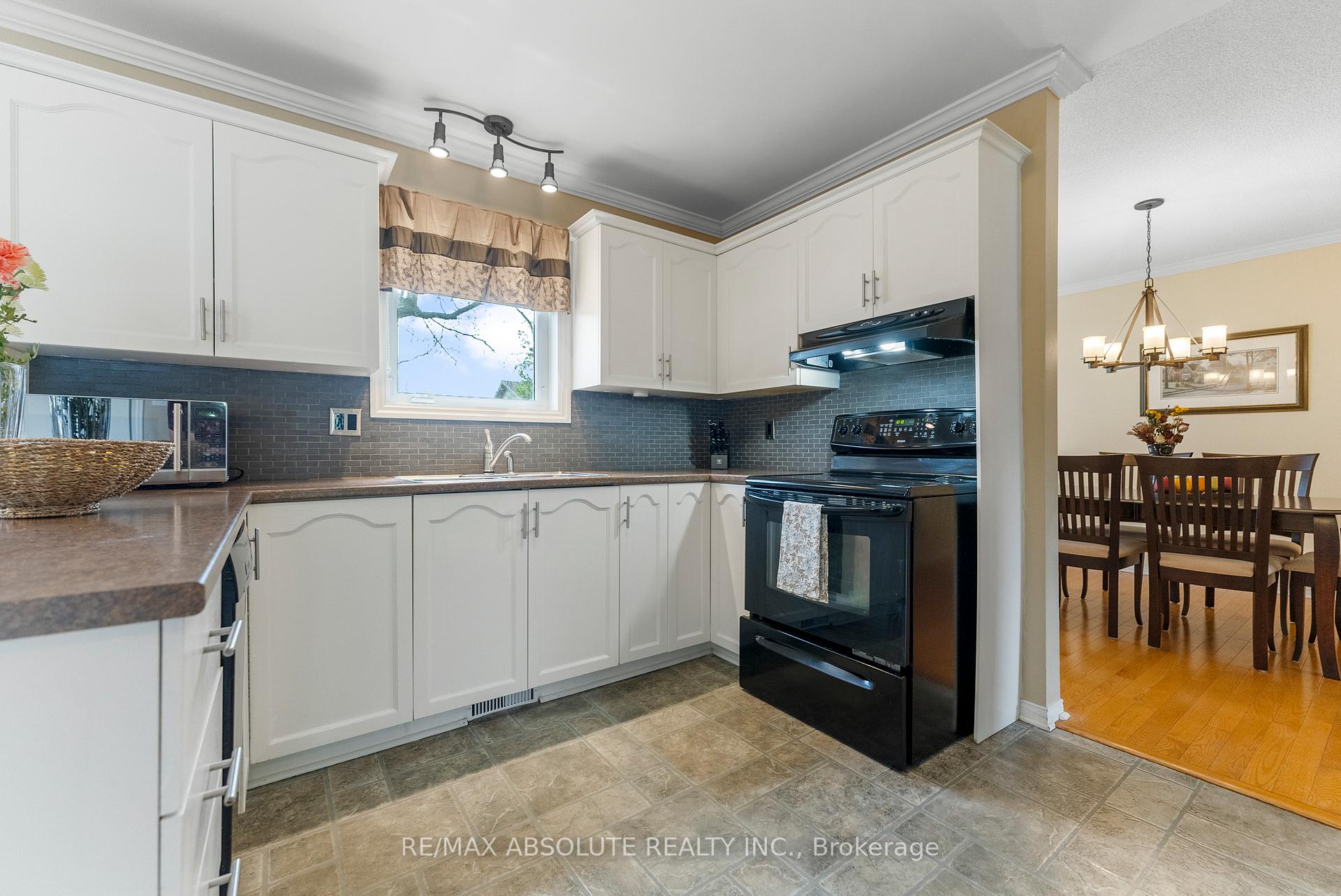 Photo 9 of 10 Gardner Street, Arnprior — HOMEH