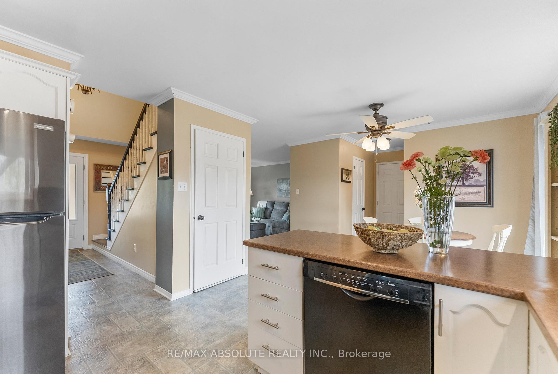 Photo 10 of 10 Gardner Street, Arnprior — HOMEH