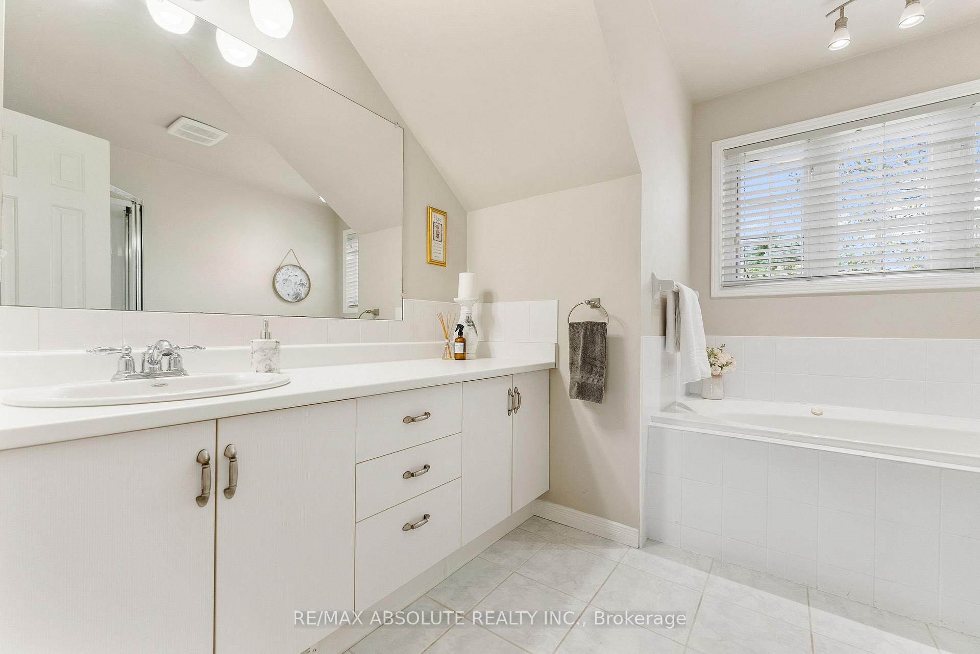 Photo 22 of 10 Gardner Street, Arnprior — HOMEH