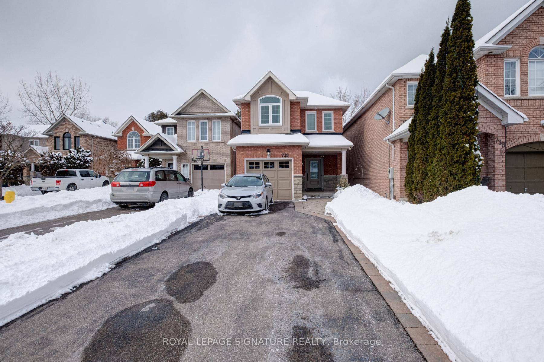 Photo 1 of 738 Swan Place, Pickering, Amberlea — HOMEH