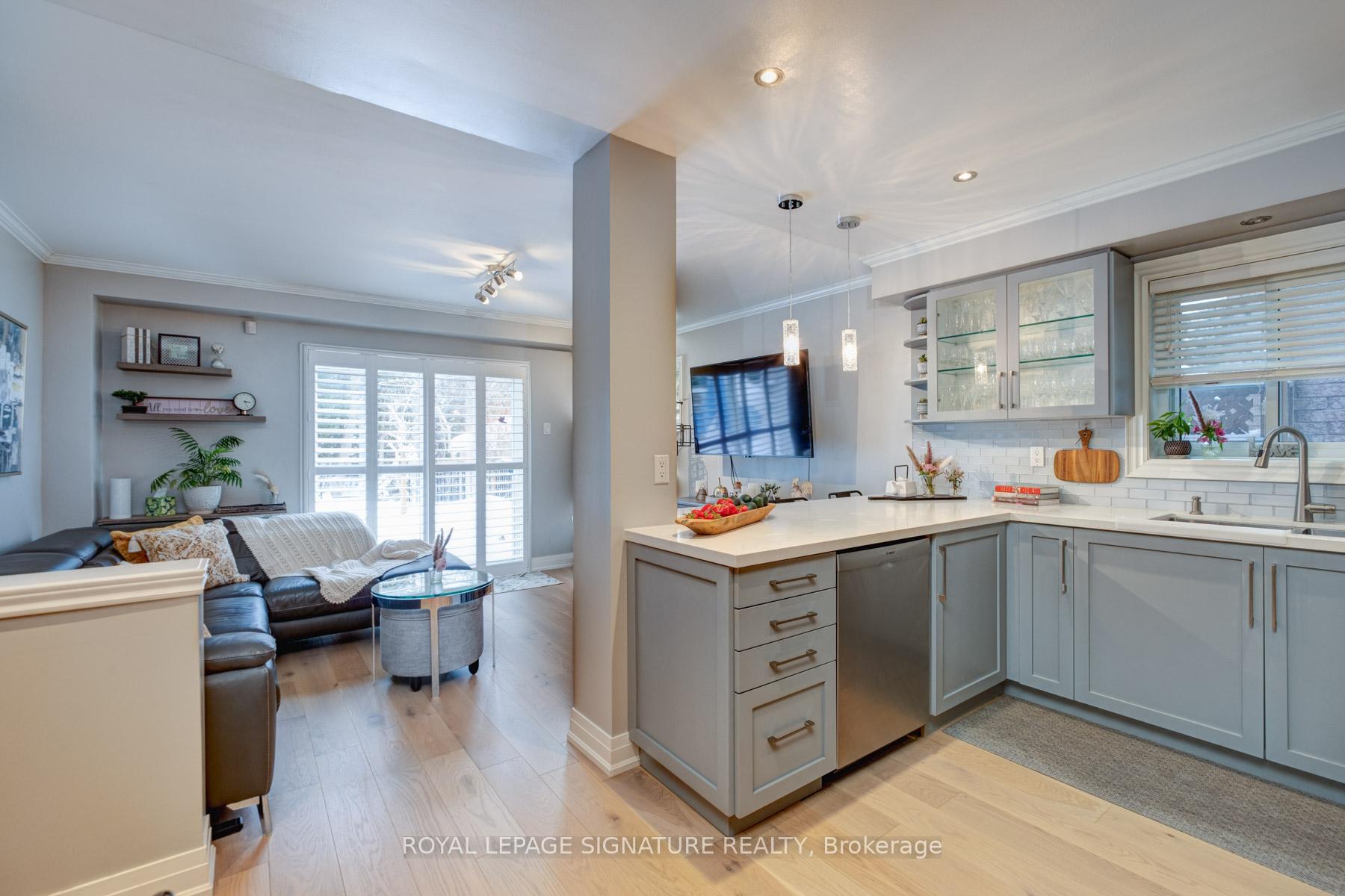 Photo 16 of 738 Swan Place, Pickering, Amberlea — HOMEH