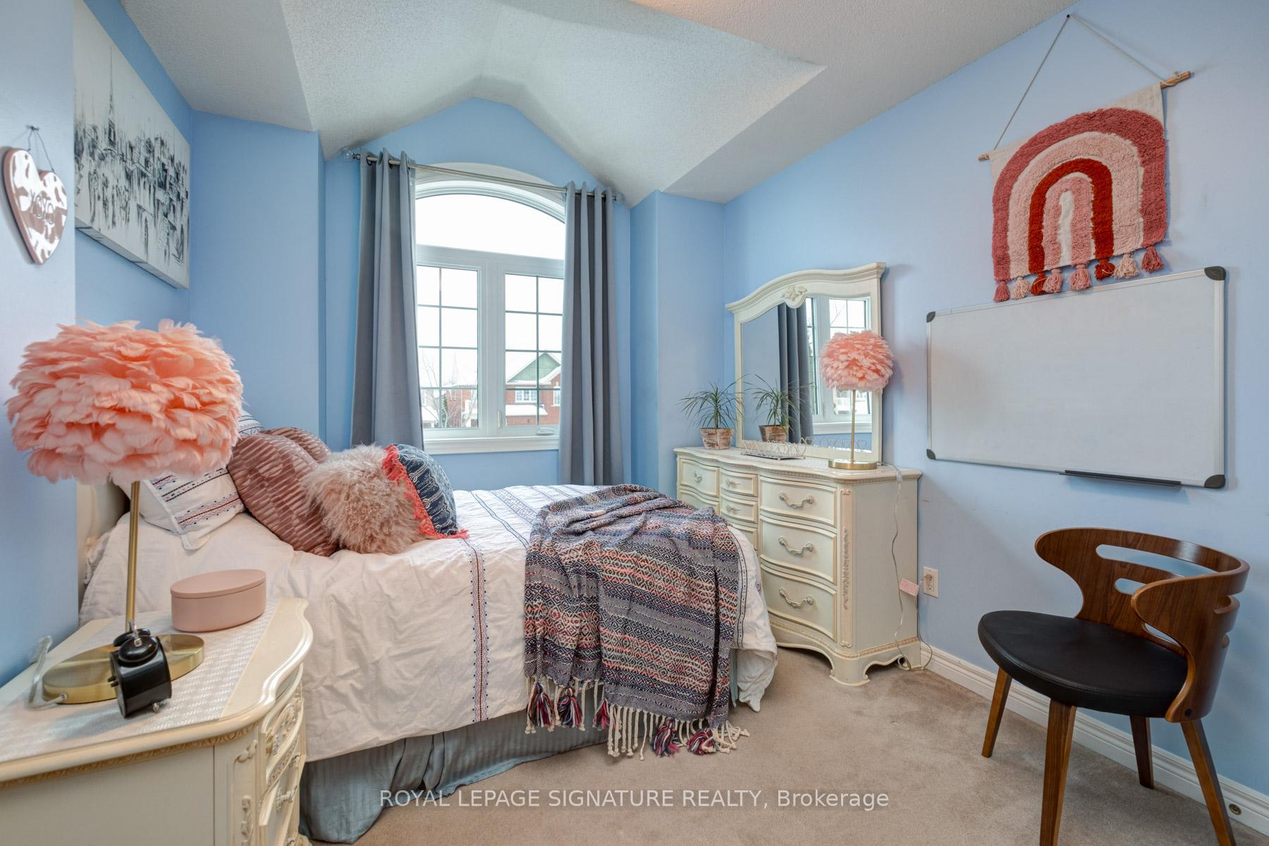 Photo 33 of 738 Swan Place, Pickering, Amberlea — HOMEH