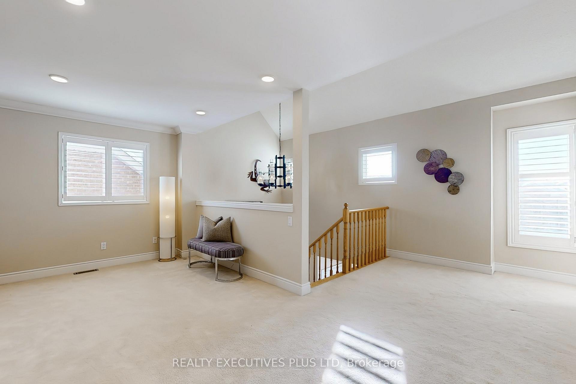 Photo 14 of 525 Summerpark Crescent, Pickering, Amberlea — HOMEH