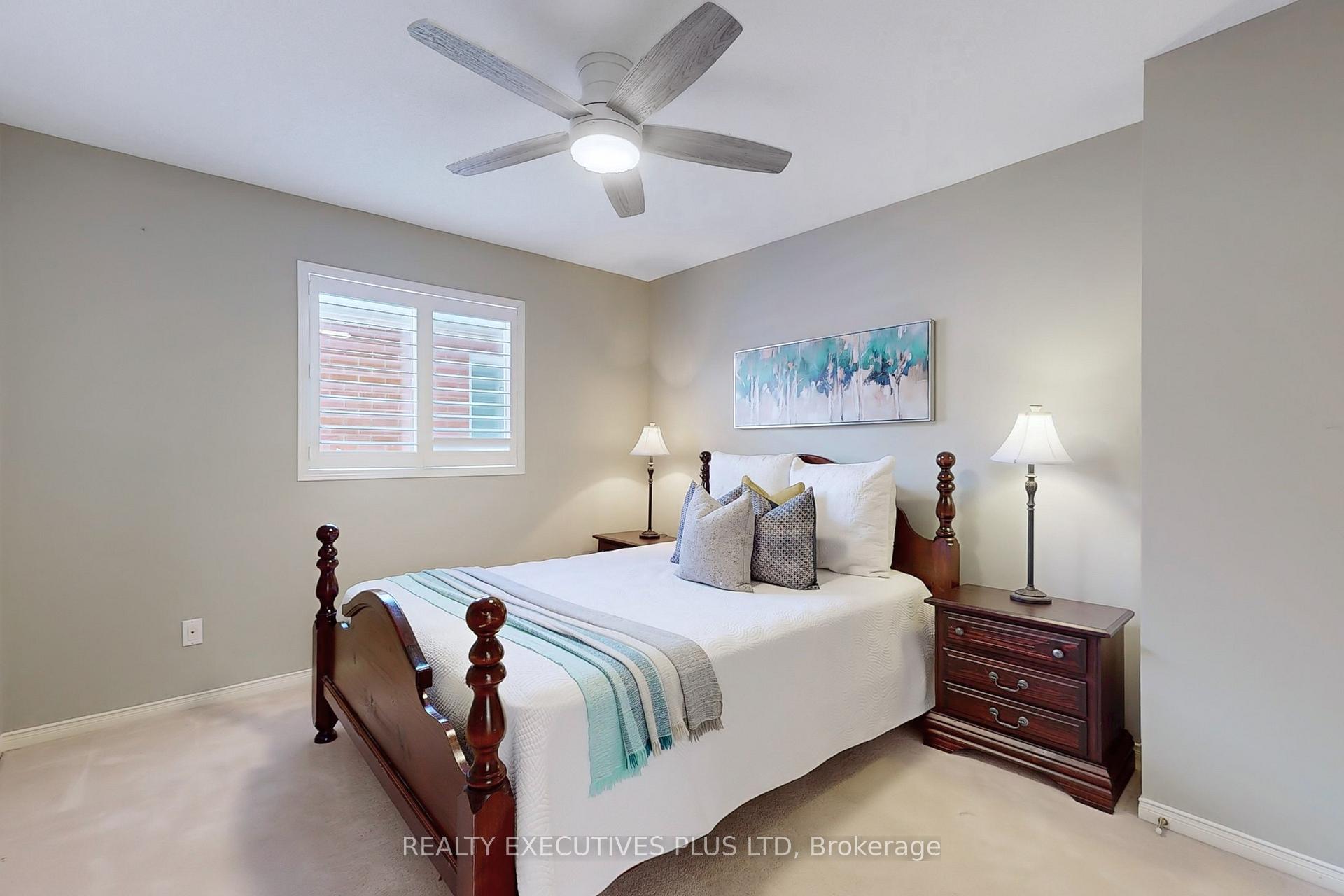 Photo 19 of 525 Summerpark Crescent, Pickering, Amberlea — HOMEH
