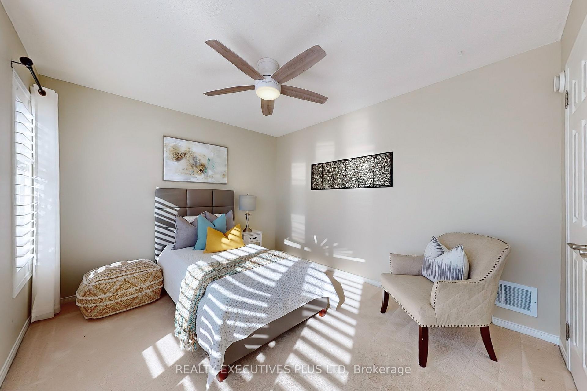 Photo 20 of 525 Summerpark Crescent, Pickering, Amberlea — HOMEH
