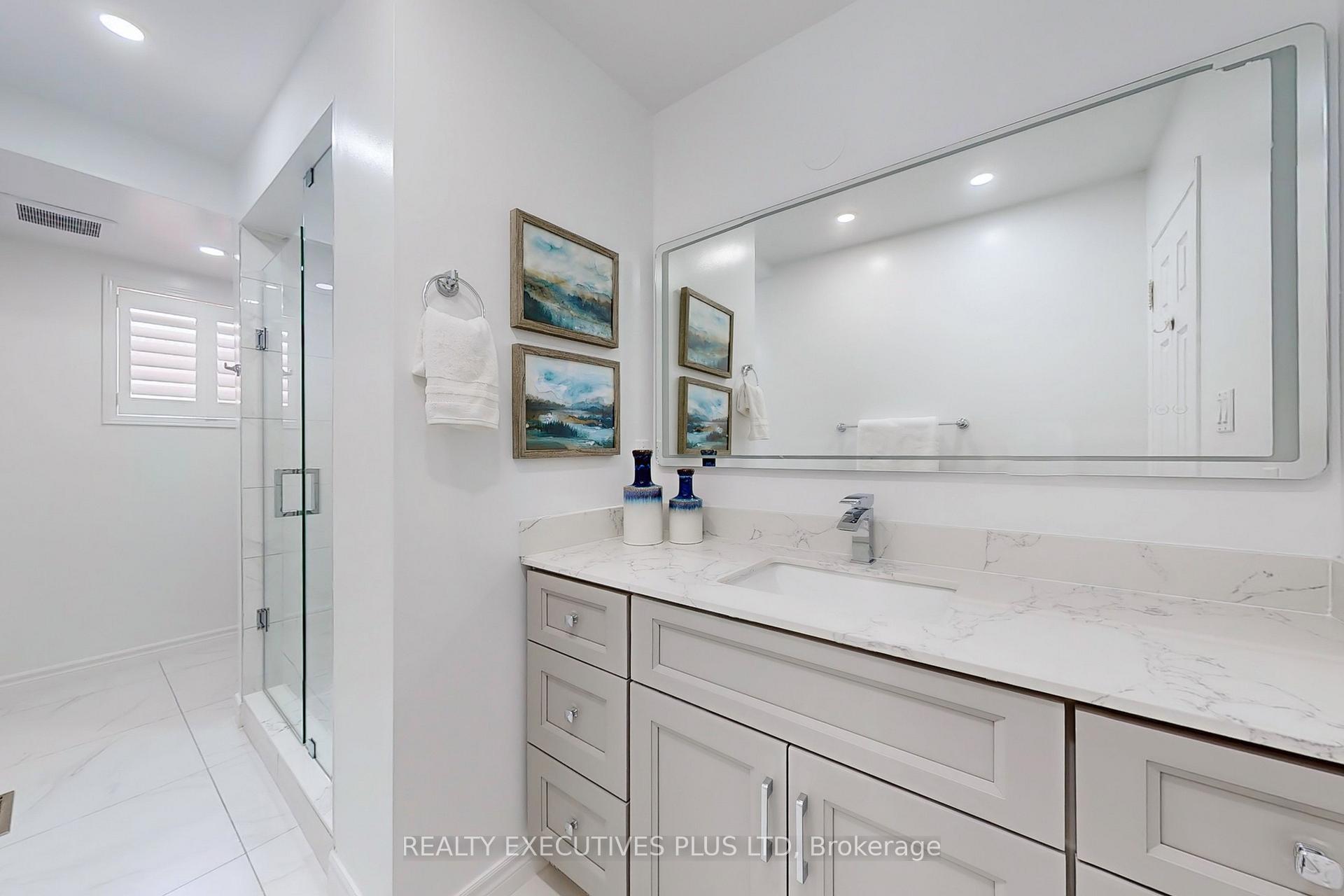 Photo 22 of 525 Summerpark Crescent, Pickering, Amberlea — HOMEH