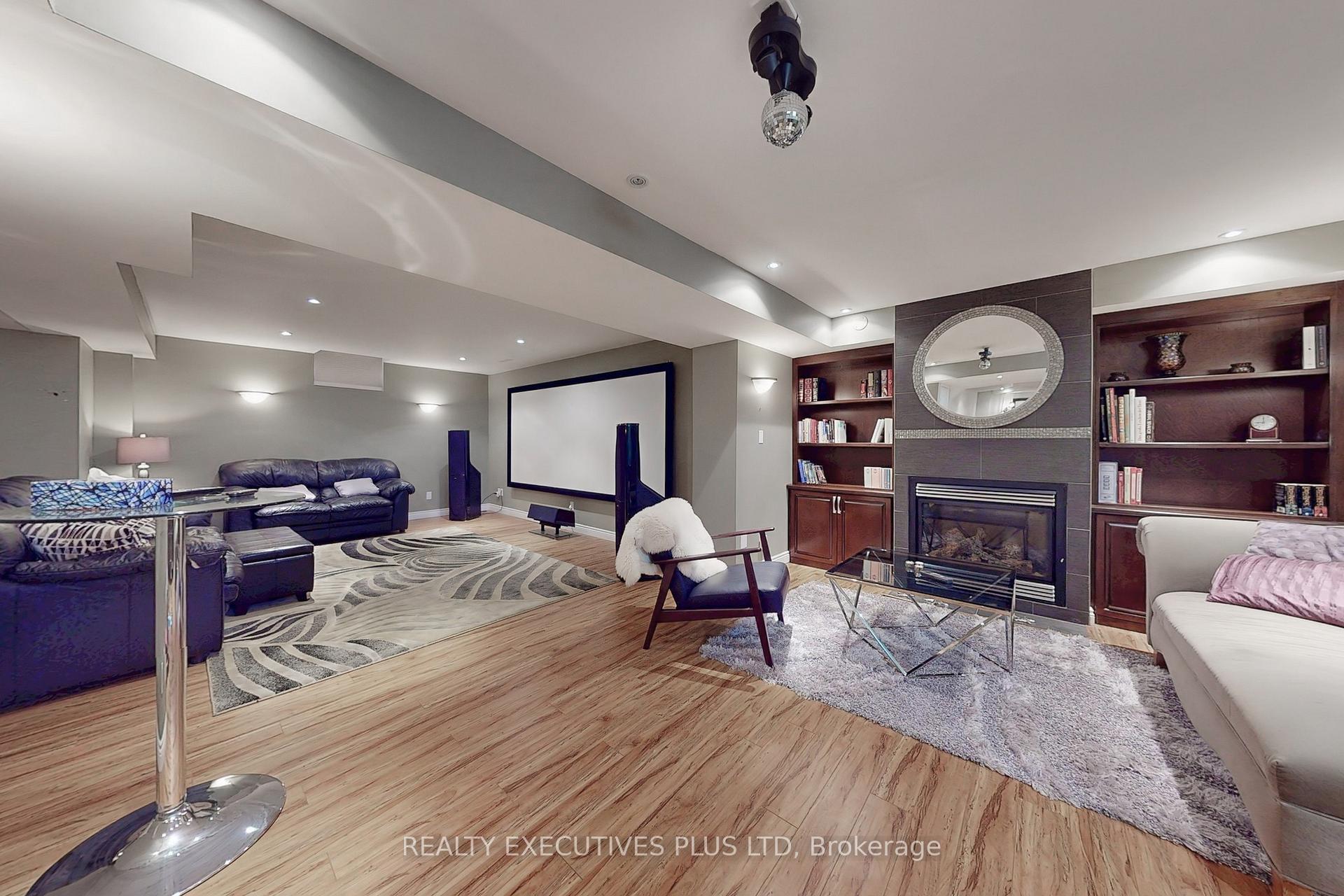 Photo 31 of 525 Summerpark Crescent, Pickering, Amberlea — HOMEH