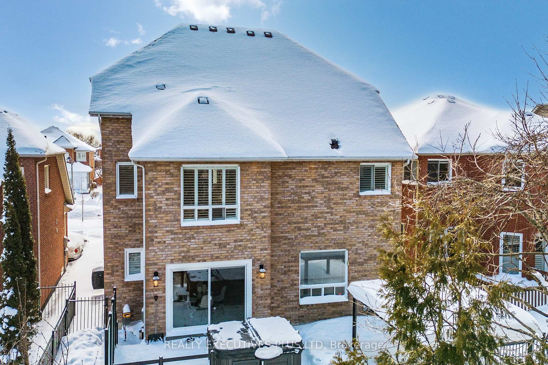 Photo 32 of 525 Summerpark Crescent, Pickering, Amberlea — HOMEH
