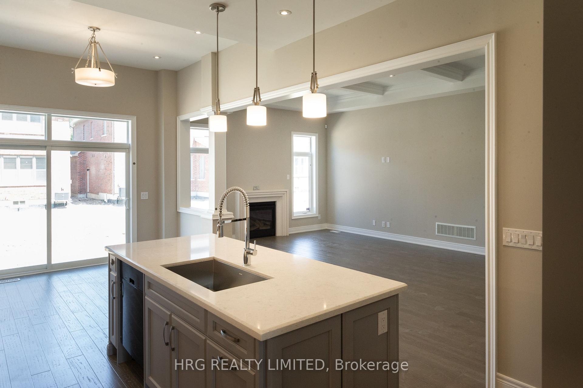 Photo 7 of 20 Brabin Circle, Whitby, Rural Whitby — HOMEH