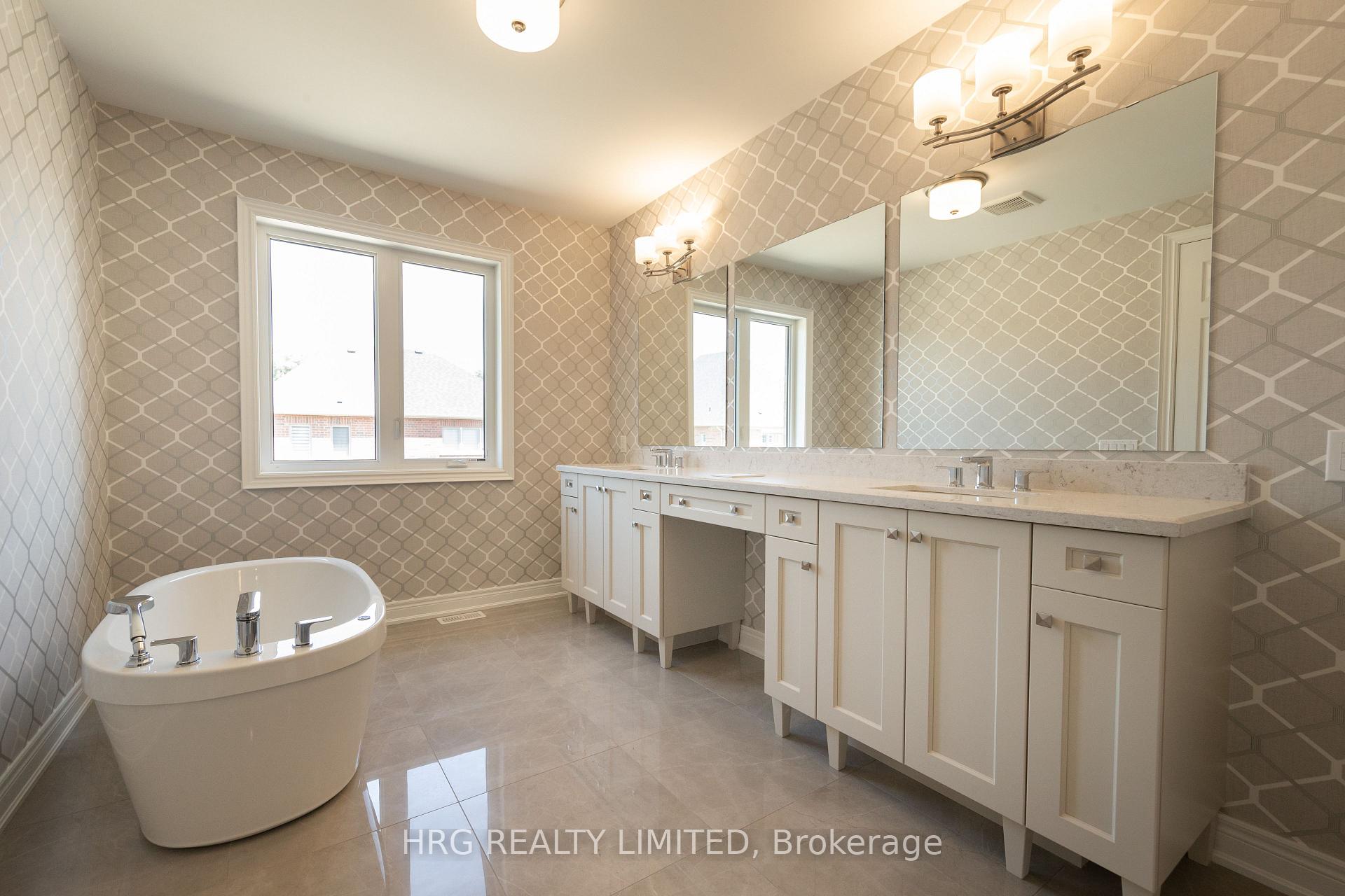 Photo 14 of 20 Brabin Circle, Whitby, Rural Whitby — HOMEH