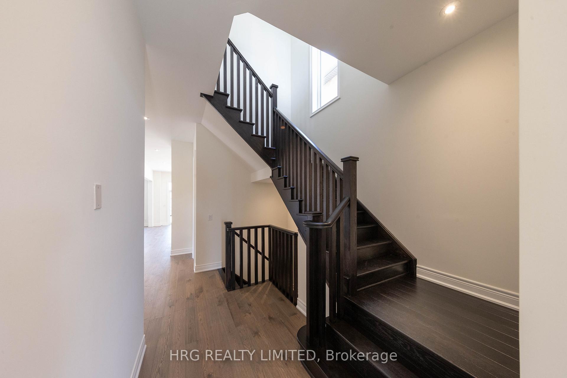 Photo 8 of 22 Brabin Circle, Whitby, Rural Whitby — HOMEH