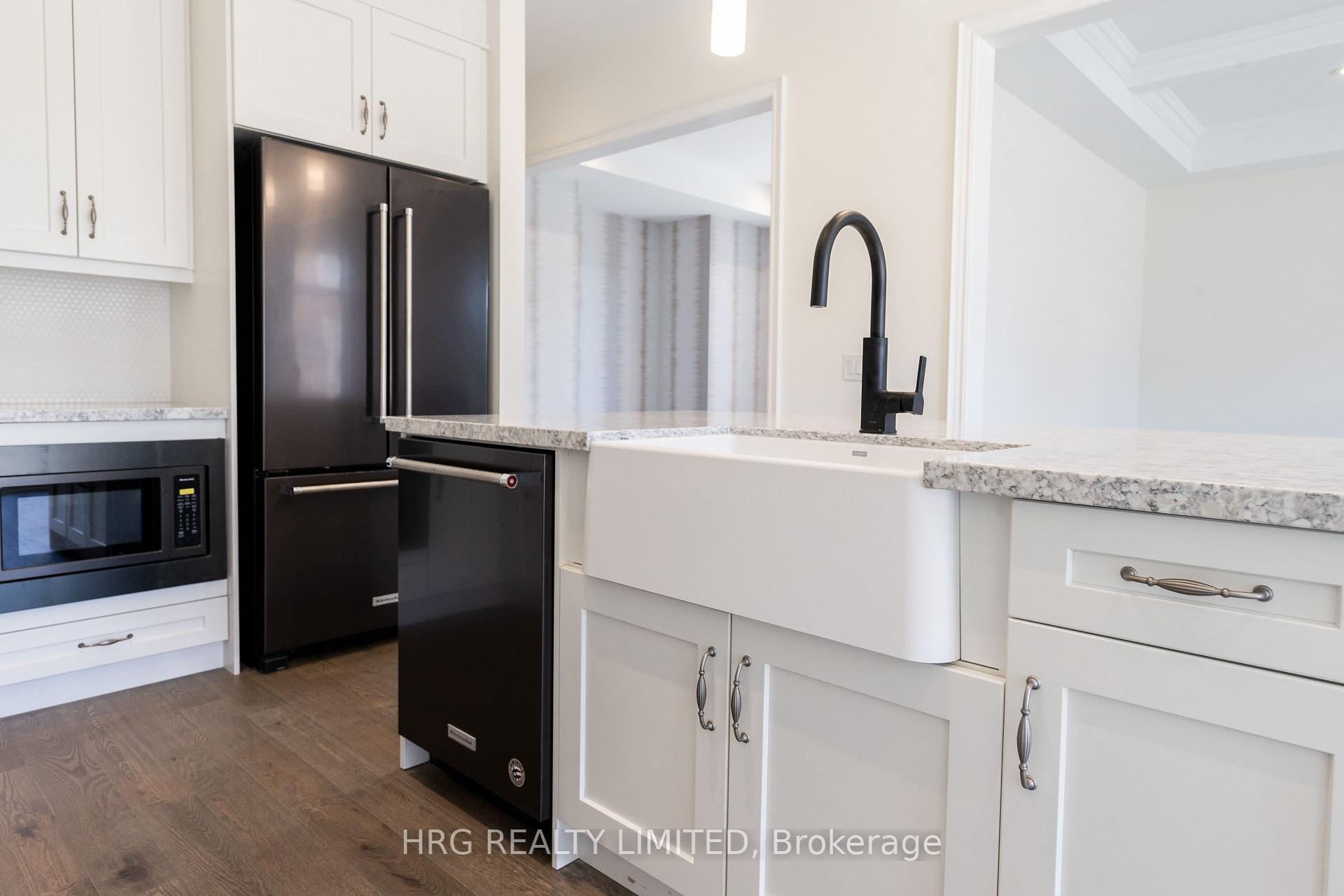 Photo 9 of 22 Brabin Circle, Whitby, Rural Whitby — HOMEH