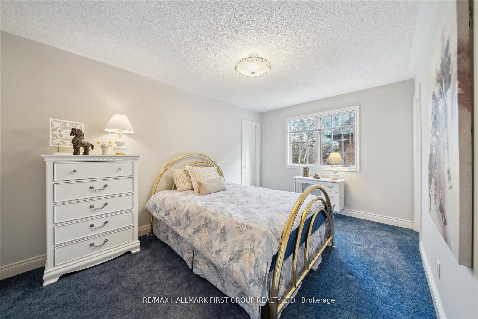 Photo 20 of 944 Duncannon Drive, Pickering, Liverpool — HOMEH