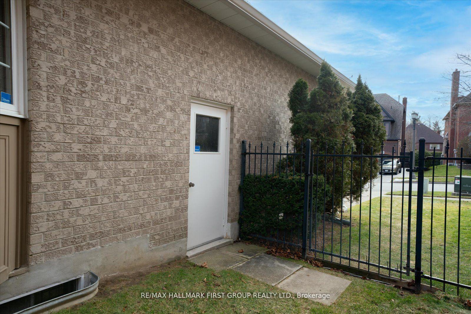 Photo 39 of 944 Duncannon Drive, Pickering, Liverpool — HOMEH
