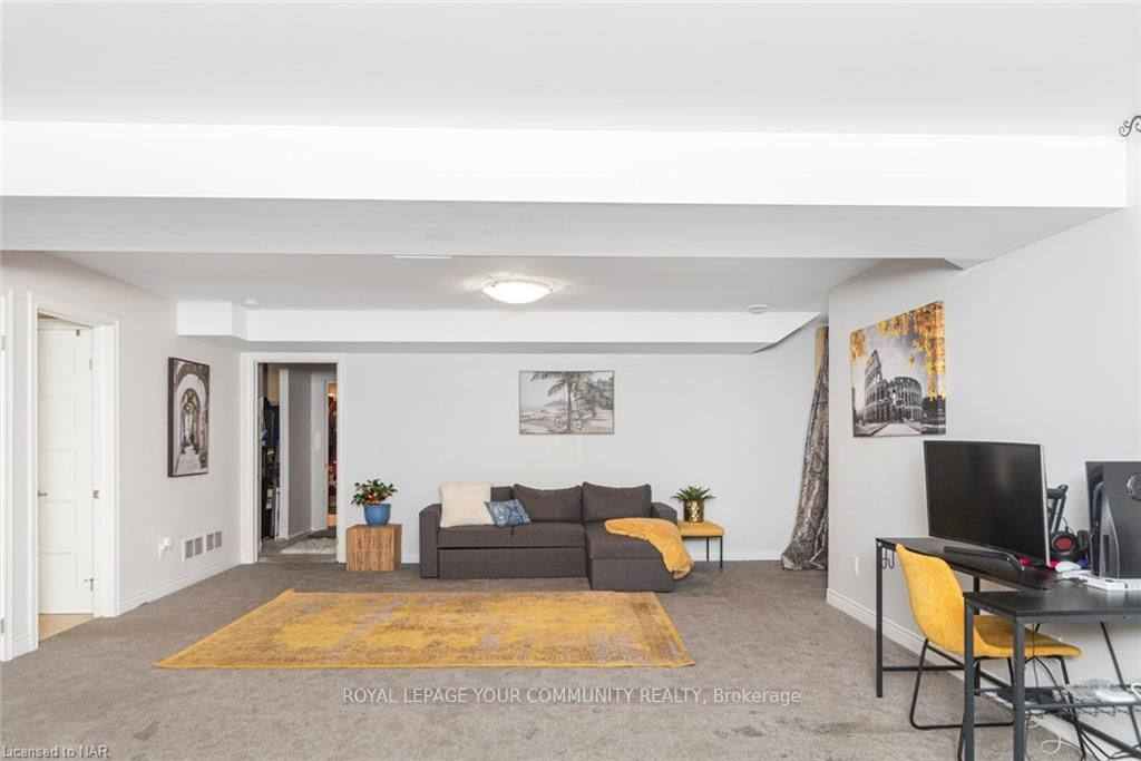 Photo 10 of 556 Gaiser Road, Welland, Coyle Creek — HOMEH