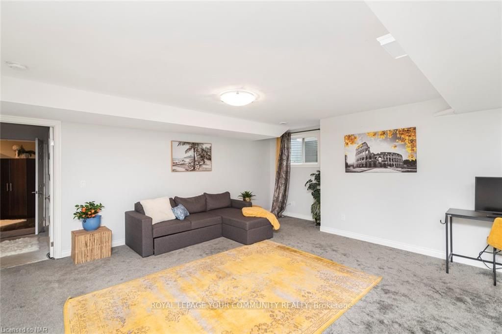 Photo 12 of 556 Gaiser Road, Welland, Coyle Creek — HOMEH