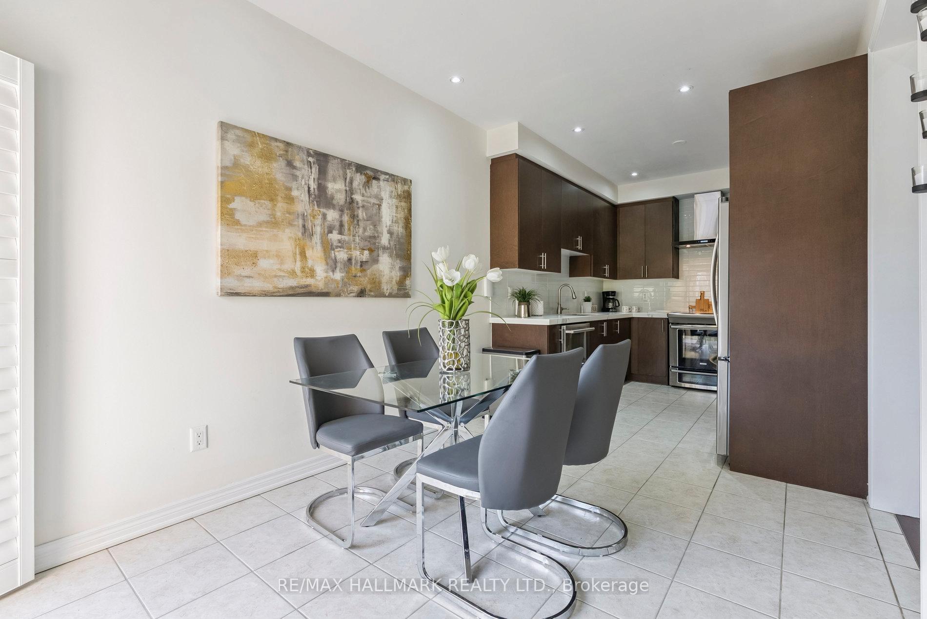 Photo 15 of 73 Lauderdale Drive, Vaughan, Patterson — HOMEH