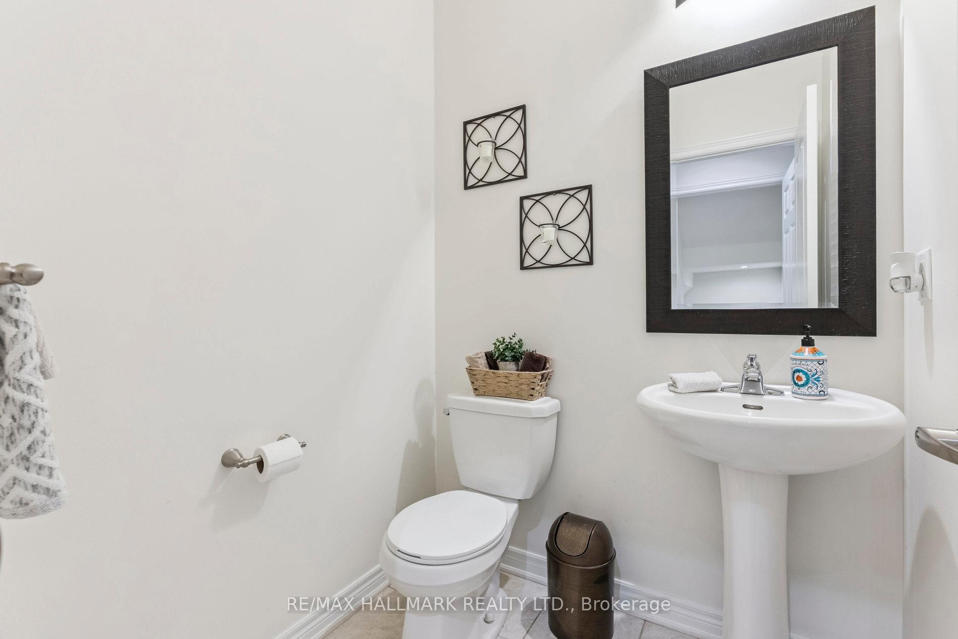 Photo 17 of 73 Lauderdale Drive, Vaughan, Patterson — HOMEH
