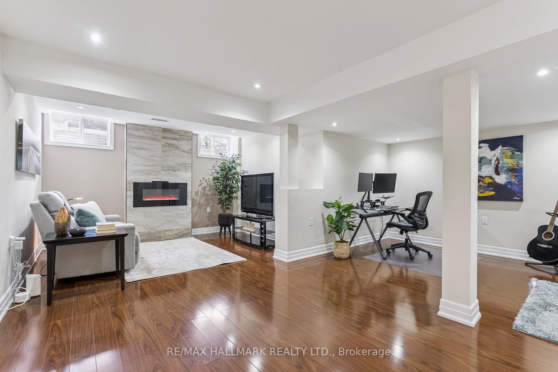 Photo 32 of 73 Lauderdale Drive, Vaughan, Patterson — HOMEH