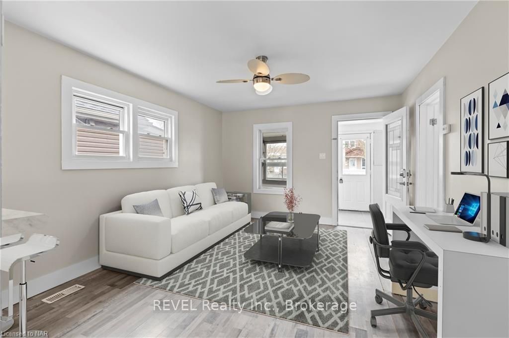 Photo 5 of 28 Mcalpine Avenue S, Welland, Lincoln/Crowland — HOMEH