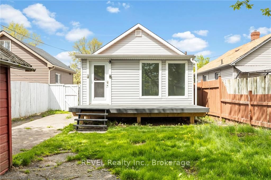 Photo 31 of 28 Mcalpine Avenue S, Welland, Lincoln/Crowland — HOMEH